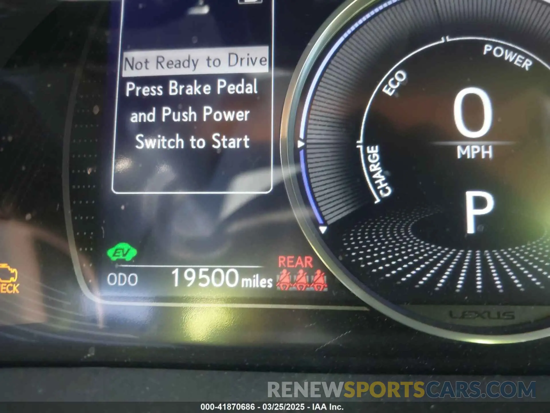 16 fotografías del automóvil dañado 58ADA1C1XPU036018 LEXUS ES 300H 2023