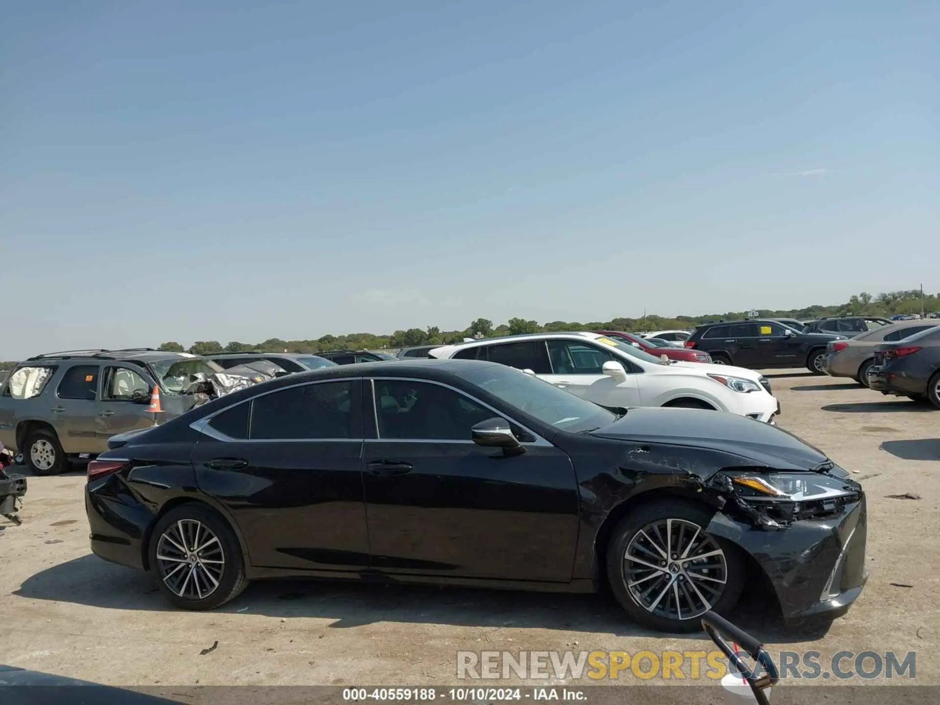 13 fotografías del automóvil dañado 58ADA1C10RU048522 LEXUS ES 300H 2024