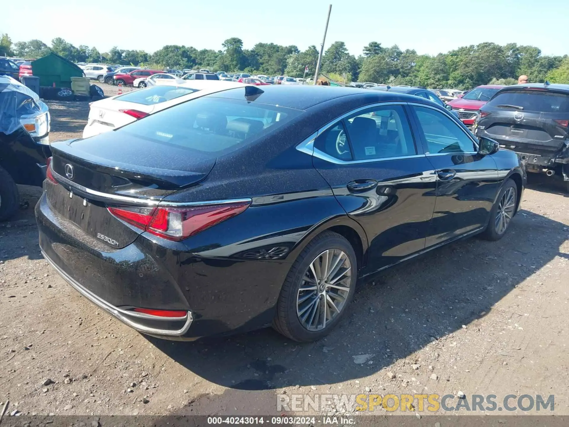 4 fotografías del automóvil dañado 58ADA1C11RU051042 LEXUS ES 300H 2024