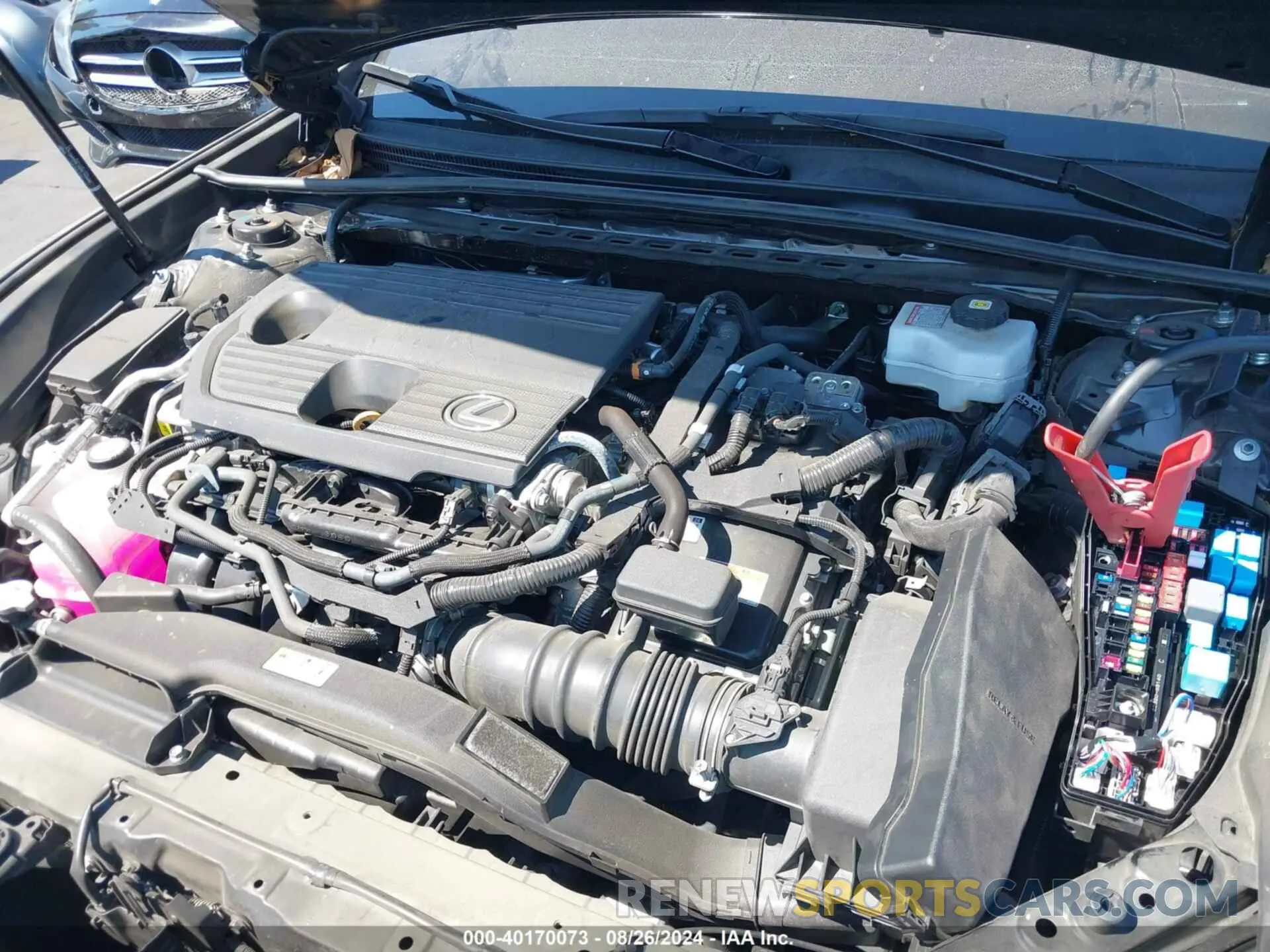 10 fotografías del automóvil dañado 58ADA1C12RU040034 LEXUS ES 300H 2024
