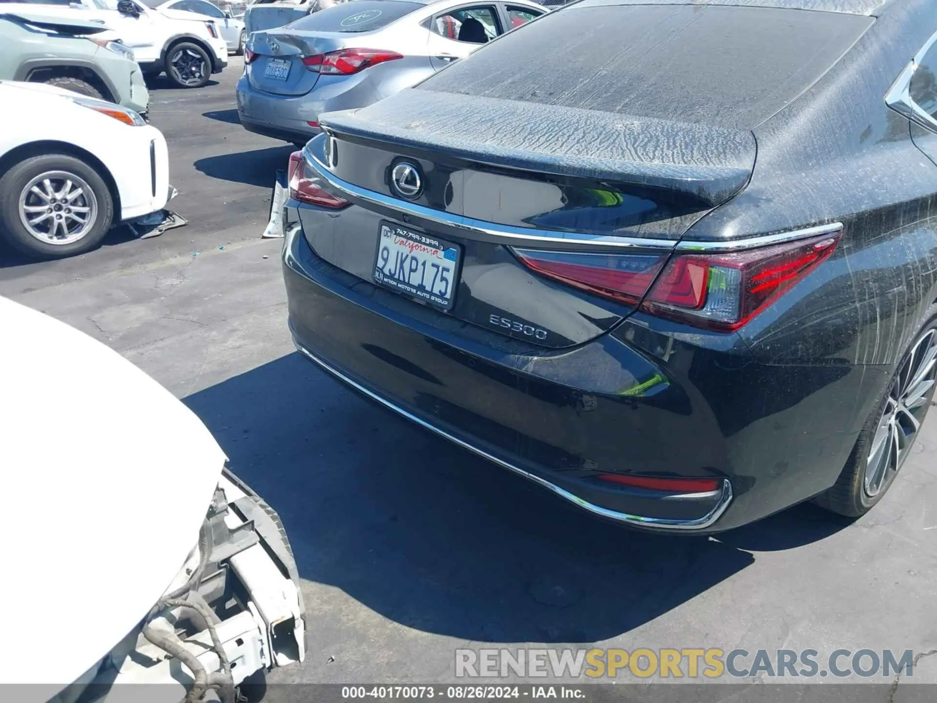 16 fotografías del automóvil dañado 58ADA1C12RU040034 LEXUS ES 300H 2024