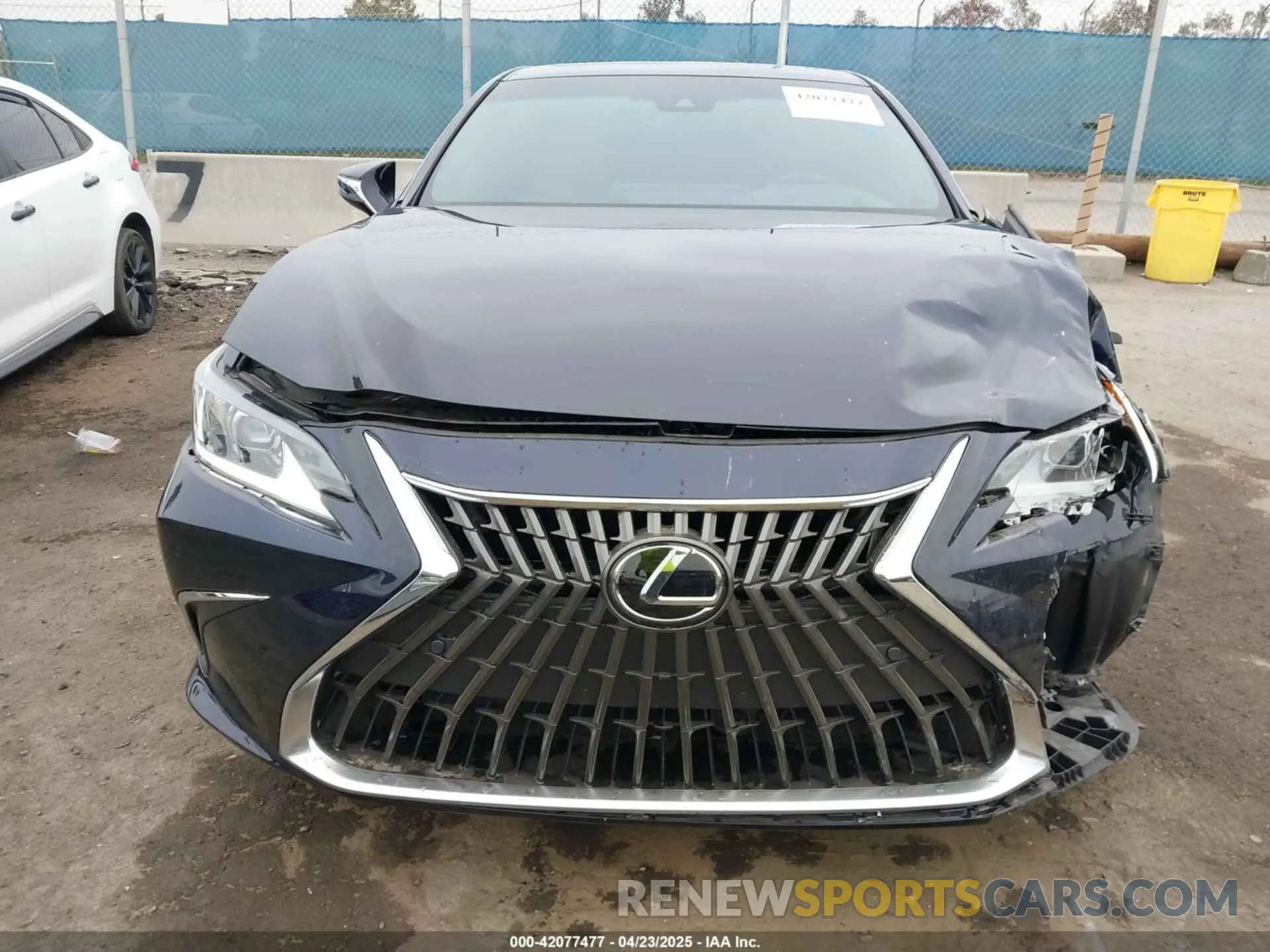 13 fotografías del automóvil dañado 58ADA1C13RU051043 LEXUS ES 300H 2024
