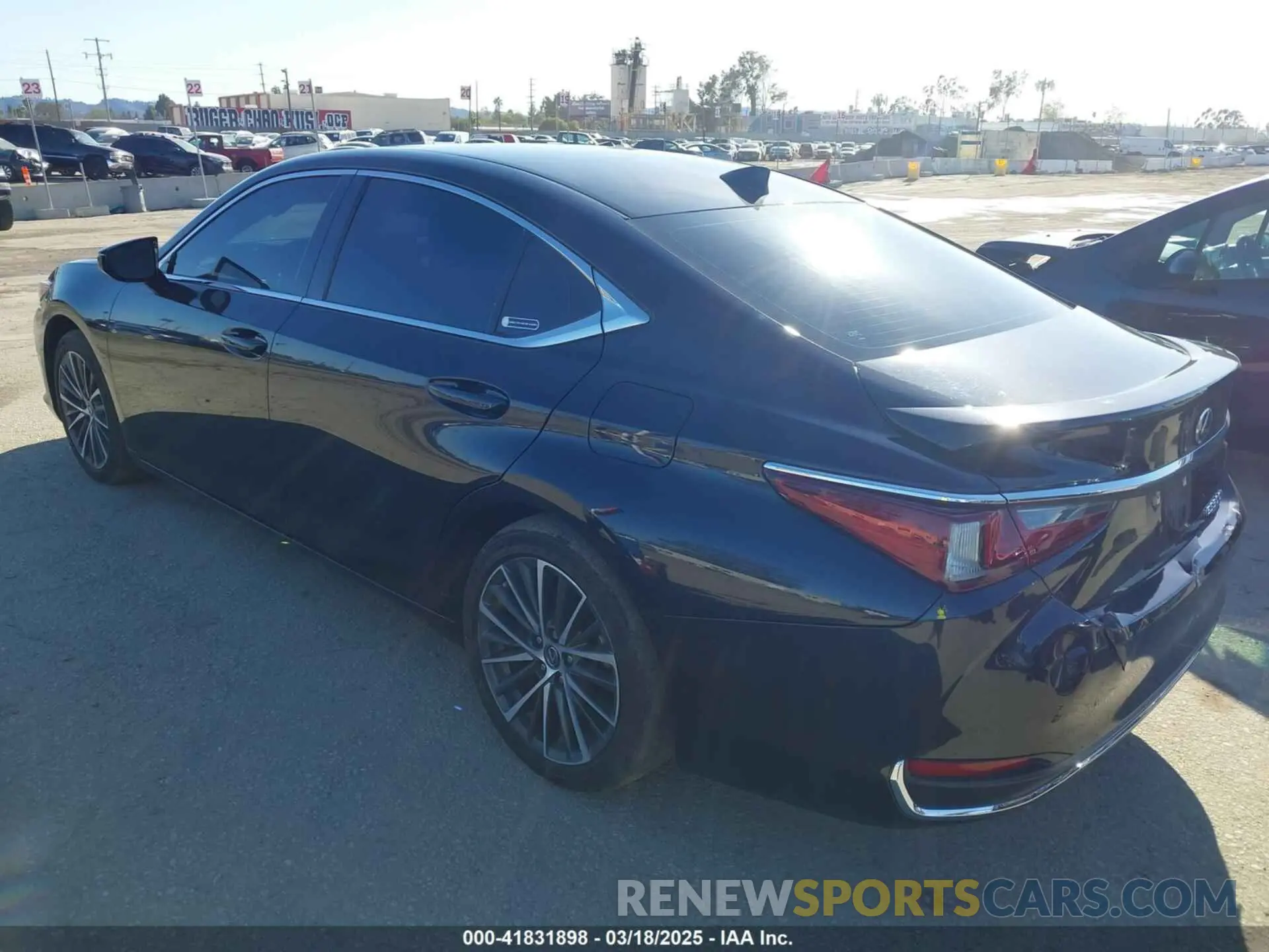 3 fotografías del automóvil dañado 58ADA1C14RU037023 LEXUS ES 300H 2024