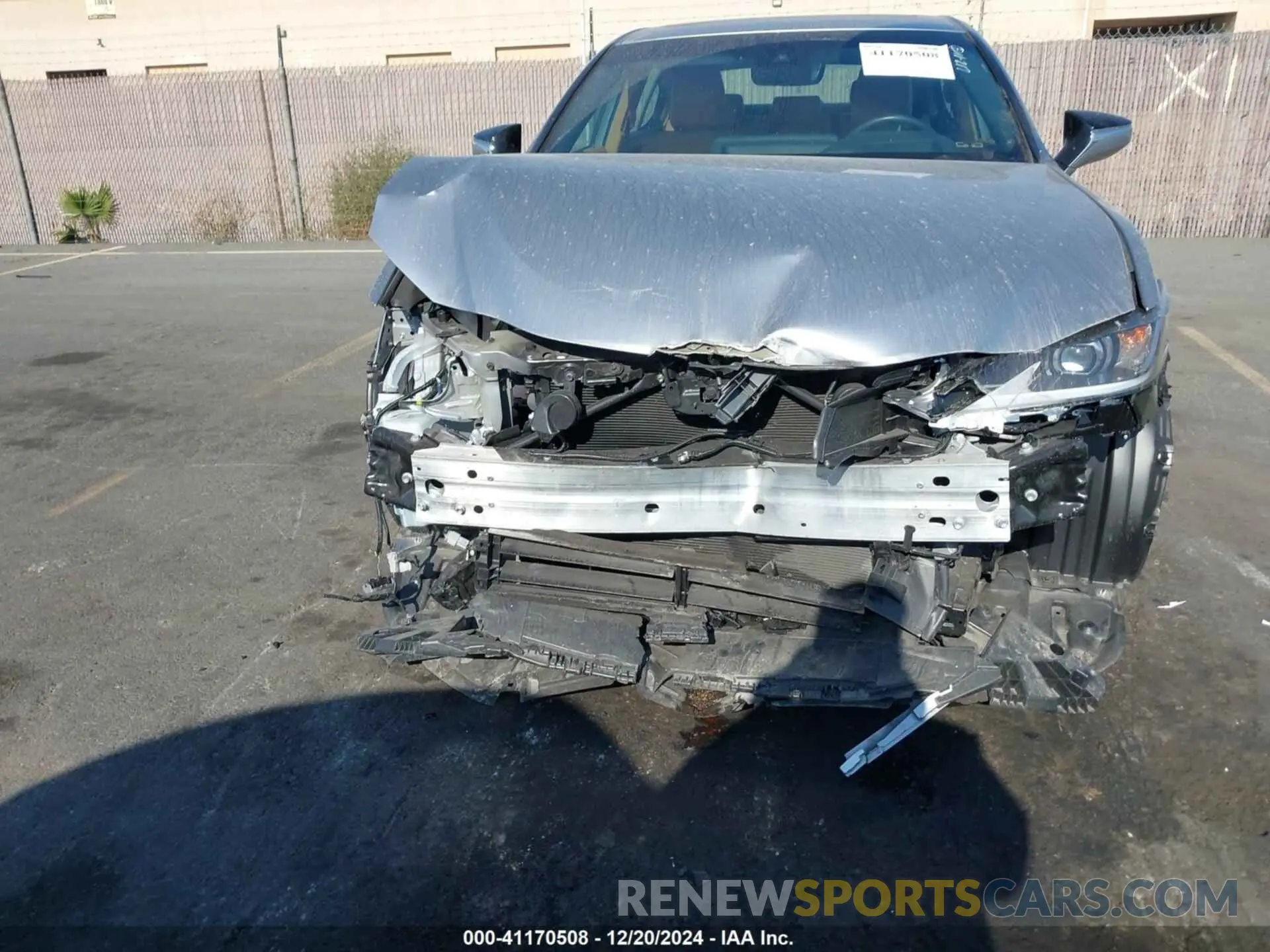 12 fotografías del automóvil dañado 58ADA1C15RU041470 LEXUS ES 300H 2024