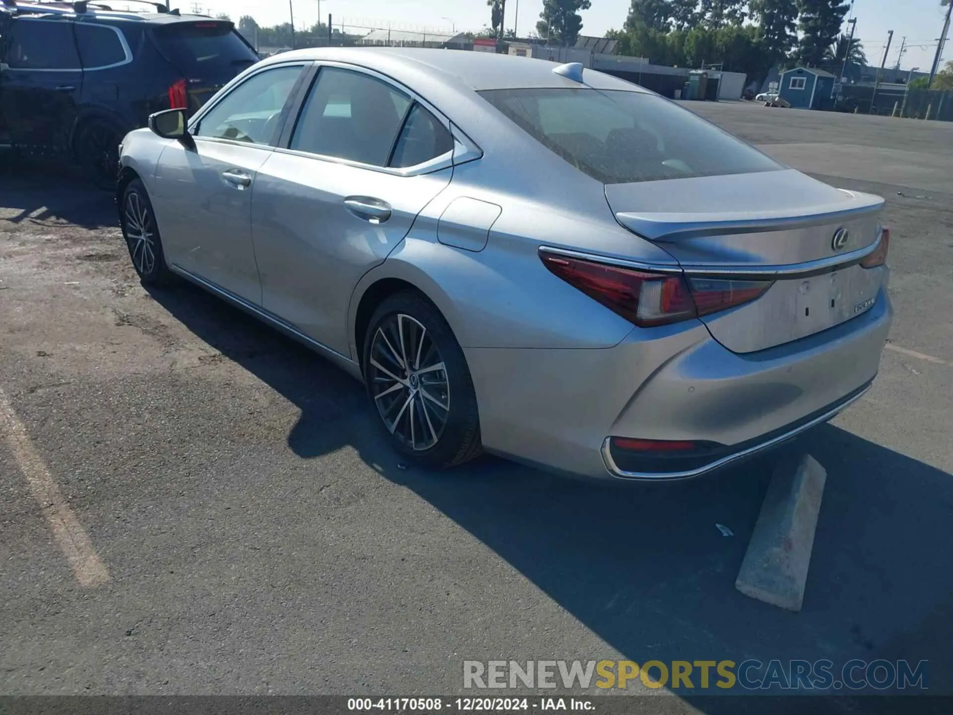 3 fotografías del automóvil dañado 58ADA1C15RU041470 LEXUS ES 300H 2024