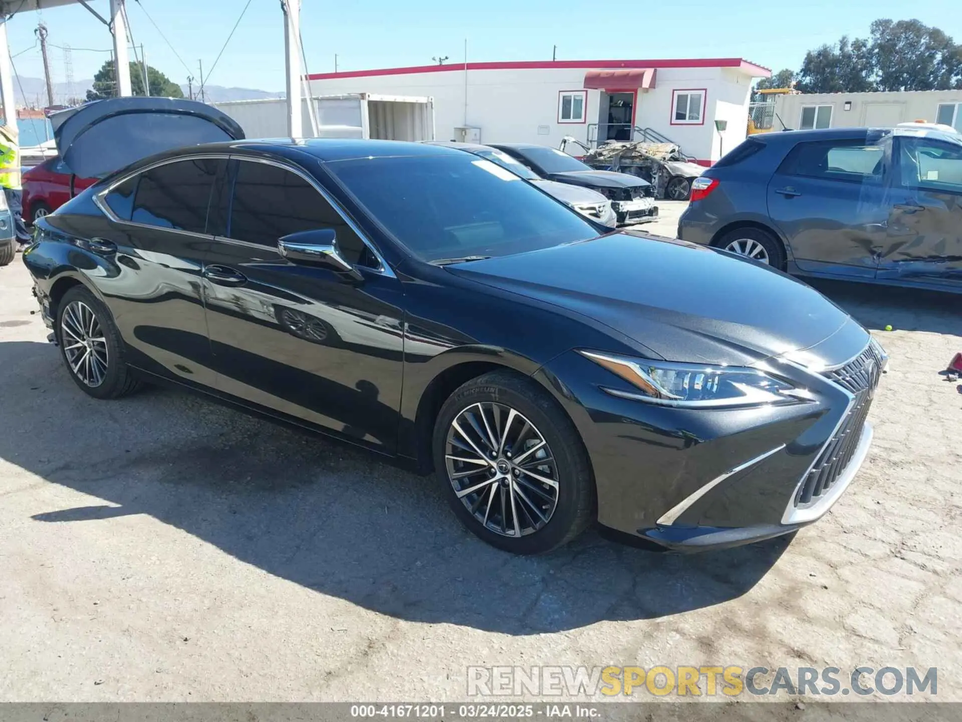 1 fotografías del automóvil dañado 58ADA1C15RU047172 LEXUS ES 300H 2024