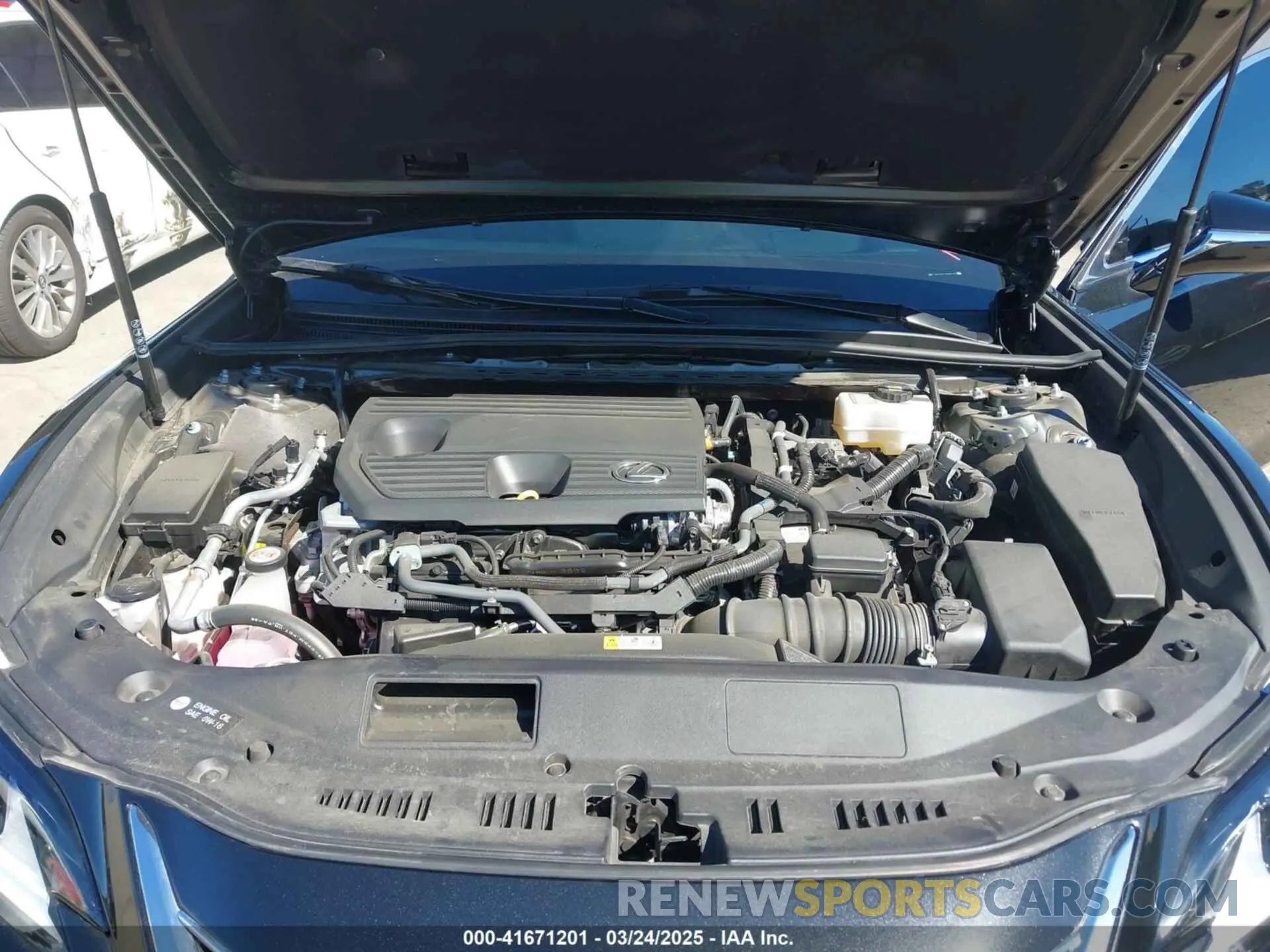 10 fotografías del automóvil dañado 58ADA1C15RU047172 LEXUS ES 300H 2024