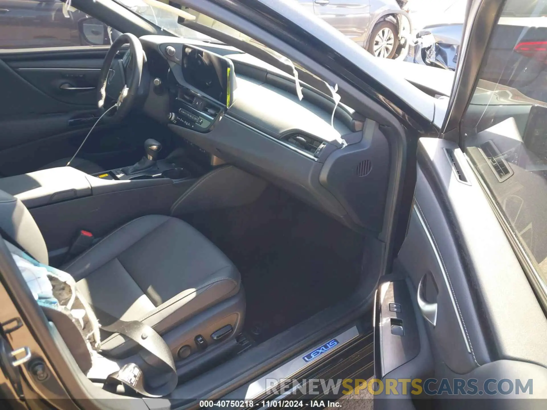 5 fotografías del automóvil dañado 58ADA1C15RU053988 LEXUS ES 300H 2024