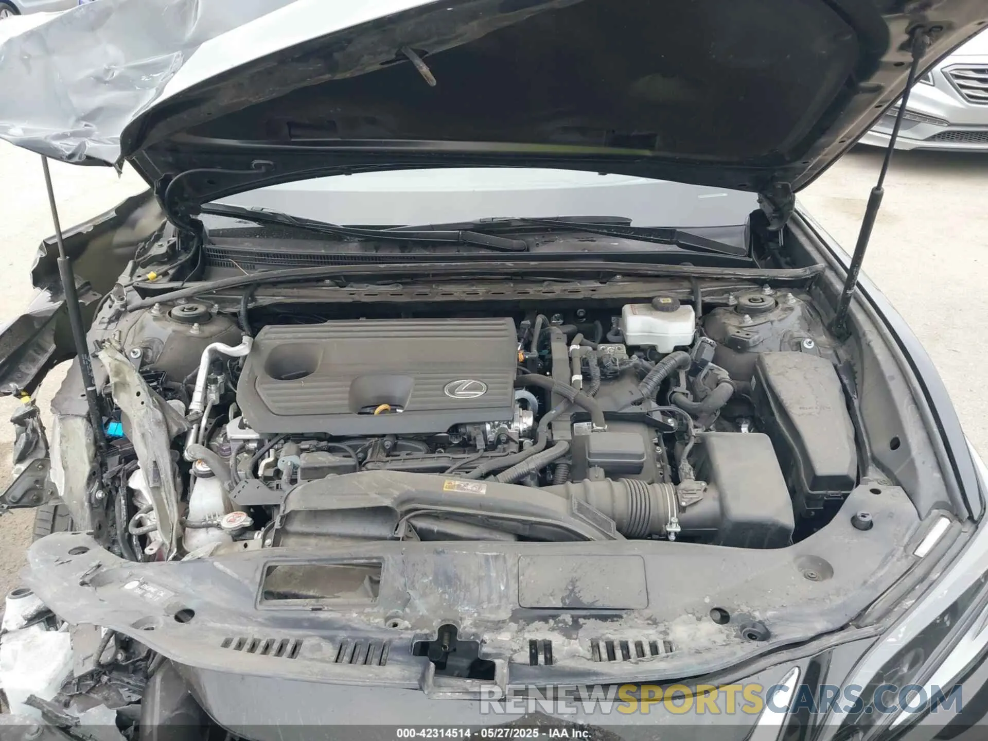 10 fotografías del automóvil dañado 58ADA1C16RU039758 LEXUS ES 300H 2024