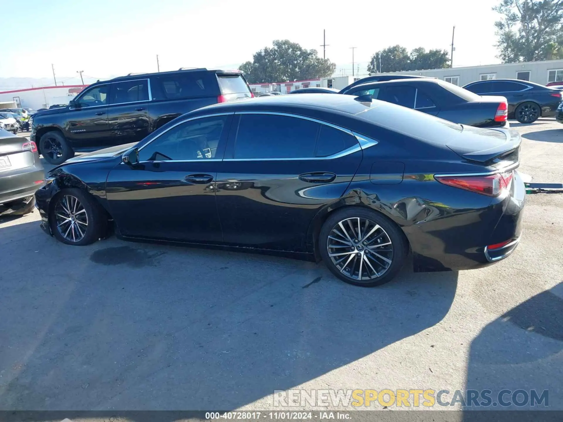14 fotografías del automóvil dañado 58ADA1C16RU043485 LEXUS ES 300H 2024