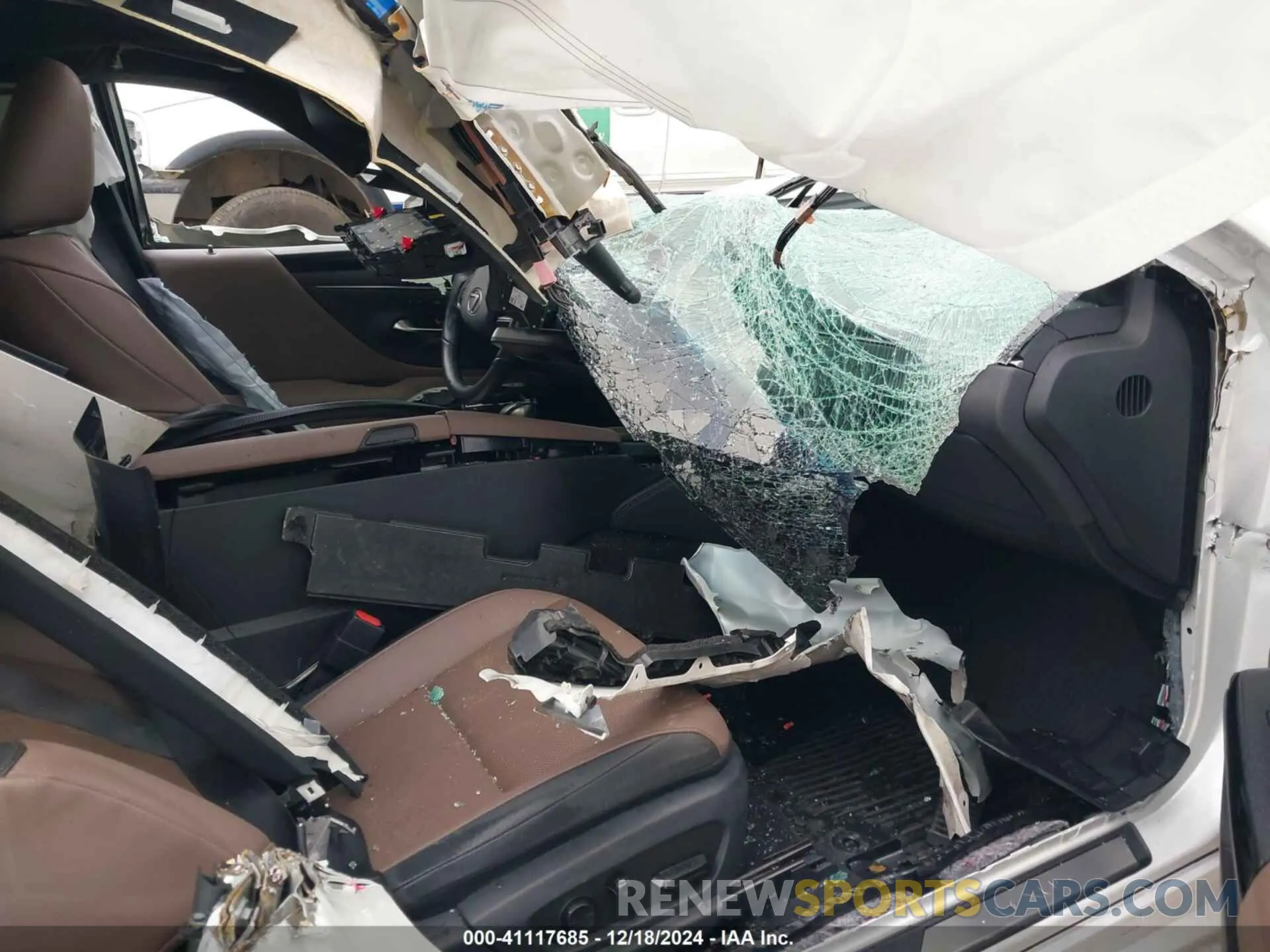 5 fotografías del automóvil dañado 58ADA1C17RU039199 LEXUS ES 300H 2024