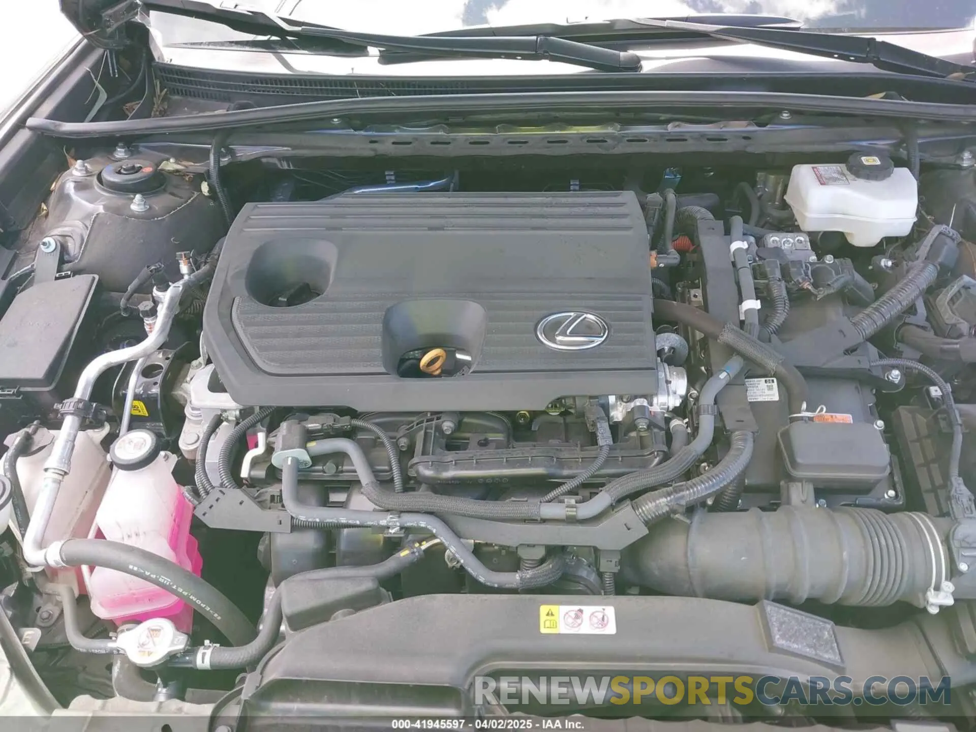 10 fotografías del automóvil dañado 58ADA1C17RU043866 LEXUS ES 300H 2024