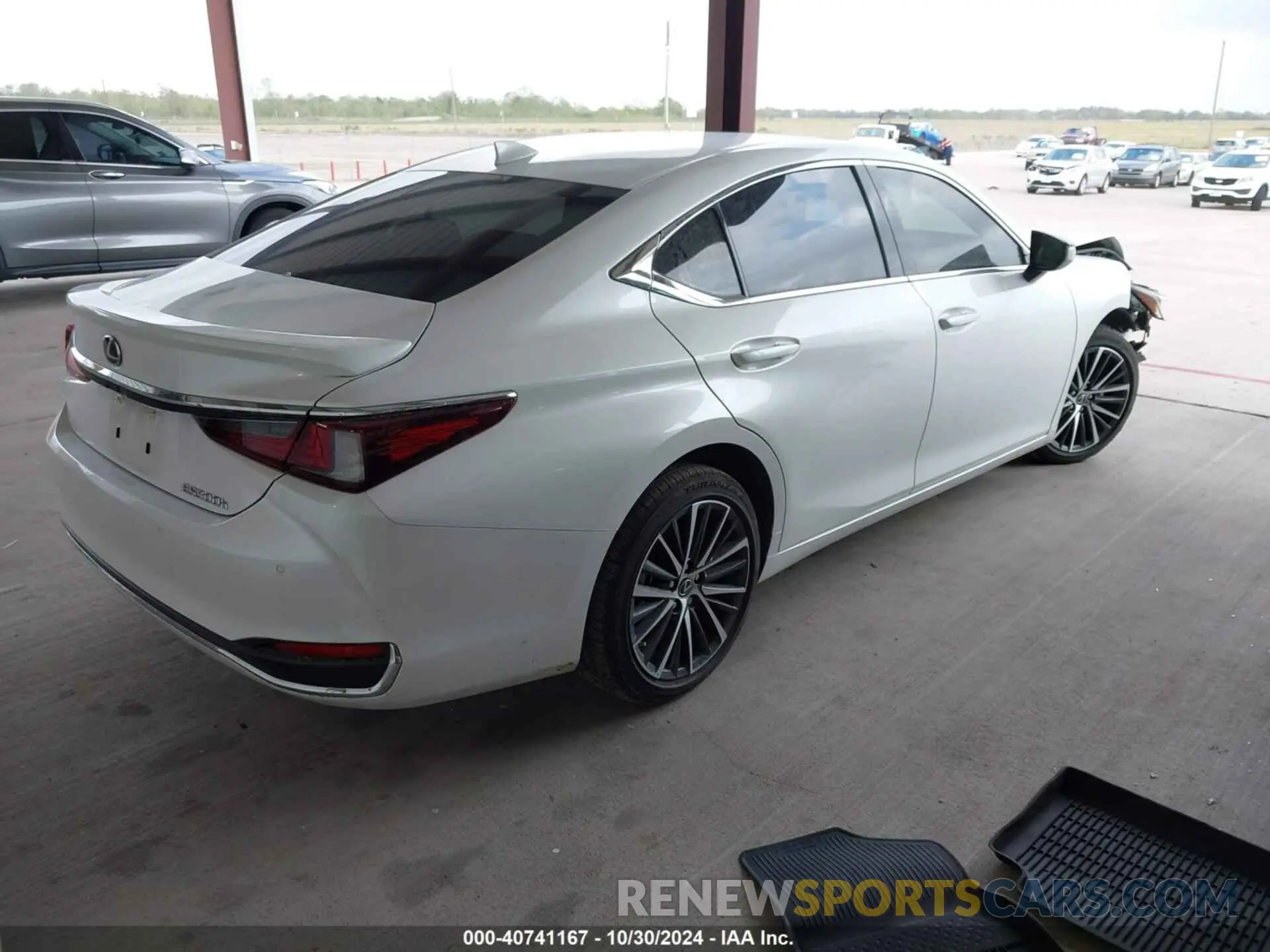 4 fotografías del automóvil dañado 58ADA1C19RU047837 LEXUS ES 300H 2024