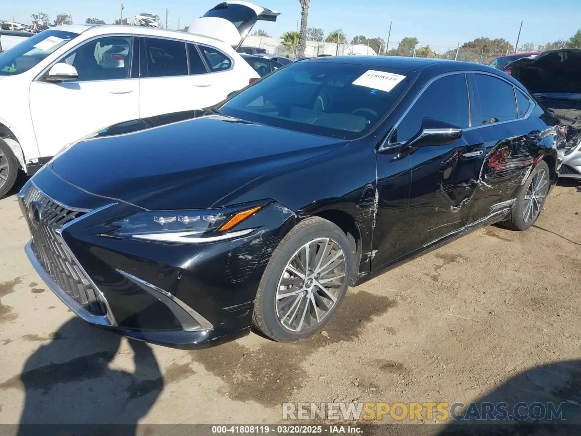 2 fotografías del automóvil dañado 58ADA1C1XRU041495 LEXUS ES 300H 2024