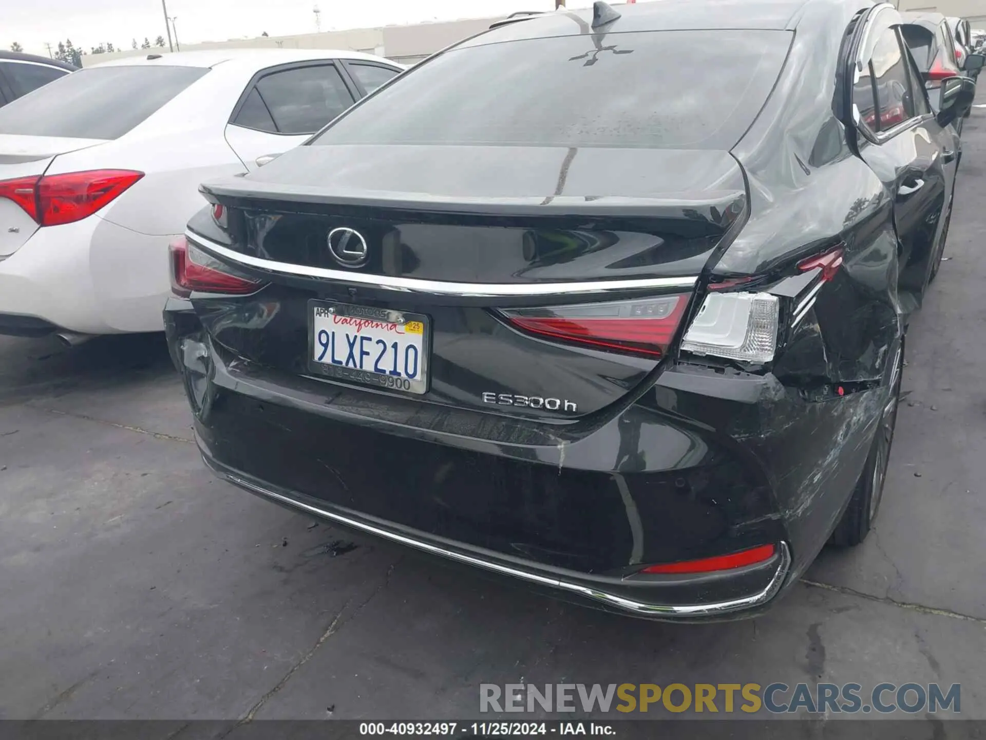 16 fotografías del automóvil dañado 58AEA1C16RU047251 LEXUS ES 300H 2024