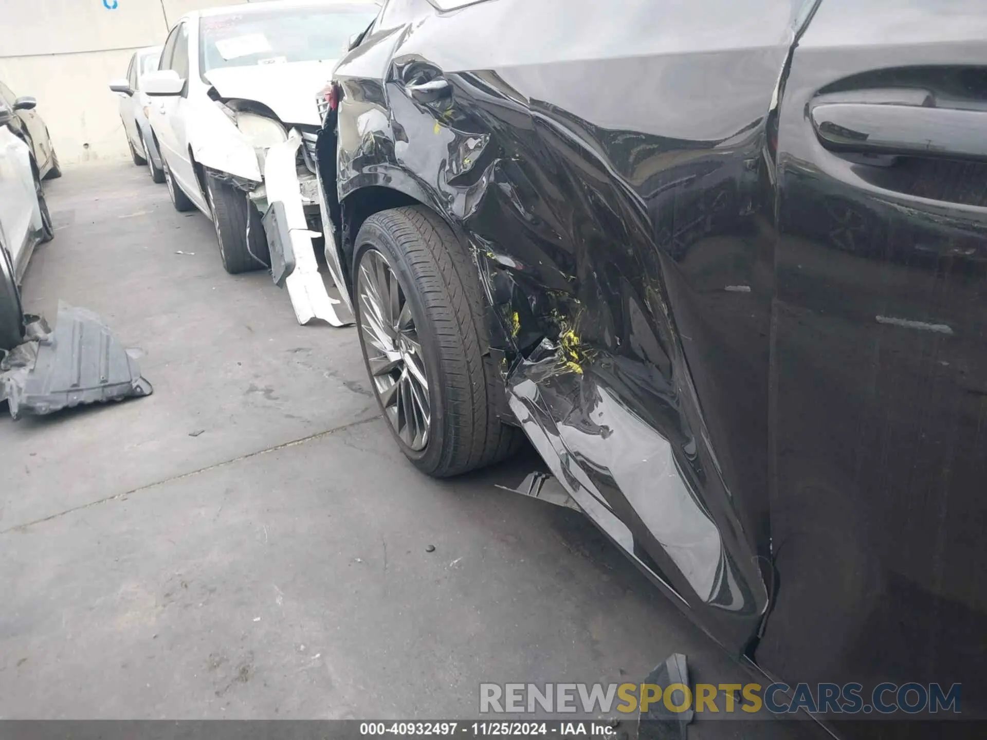 6 fotografías del automóvil dañado 58AEA1C16RU047251 LEXUS ES 300H 2024