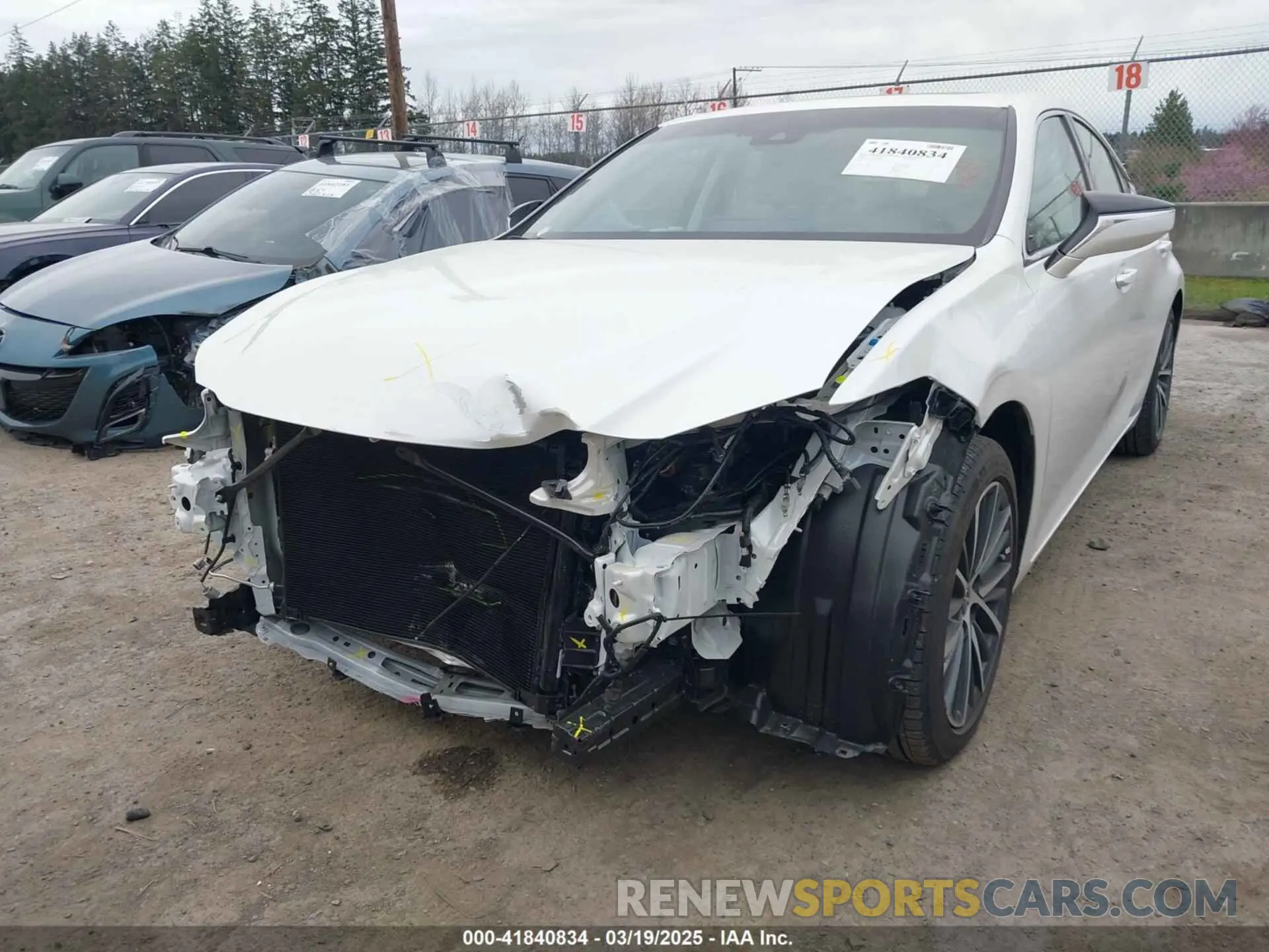 6 fotografías del automóvil dañado 58ADA1C11SU058997 LEXUS ES 300H 2025