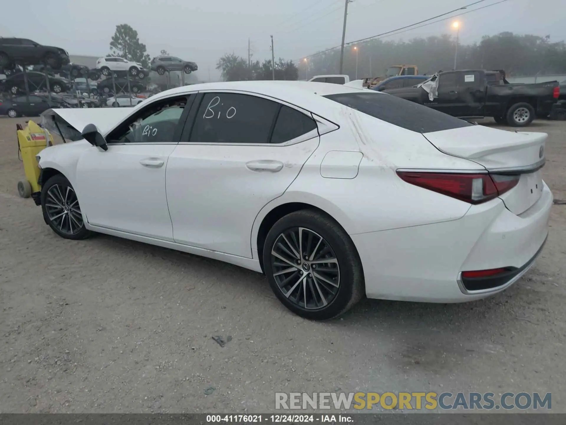 3 fotografías del automóvil dañado 58ADA1C18SU056437 LEXUS ES 300H 2025
