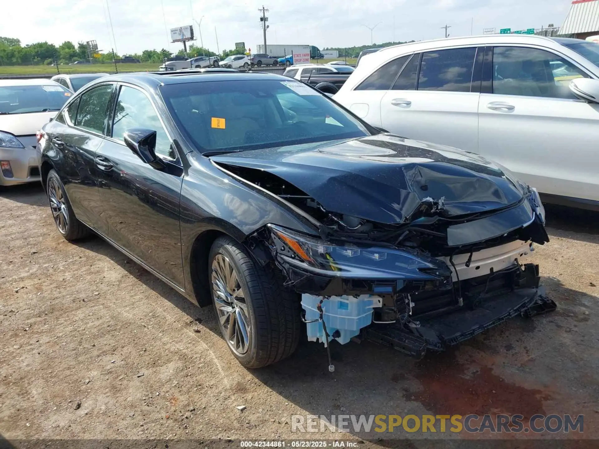 1 fotografías del automóvil dañado 58AFA1C16SU067283 LEXUS ES 300H 2025