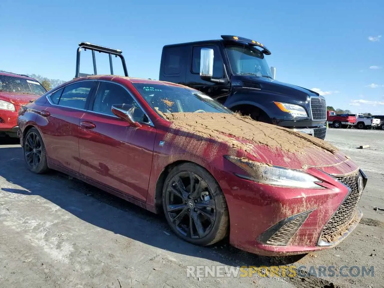 4 fotografías del automóvil dañado 58ABA1C19RU037316 LEXUS ES 300H F 2024