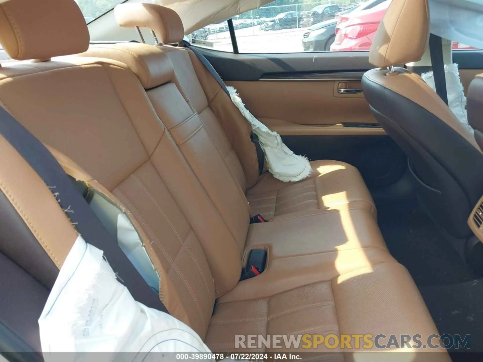 8 fotografías del automóvil dañado 58ABK1GG5HU055533 LEXUS ES 350 2017