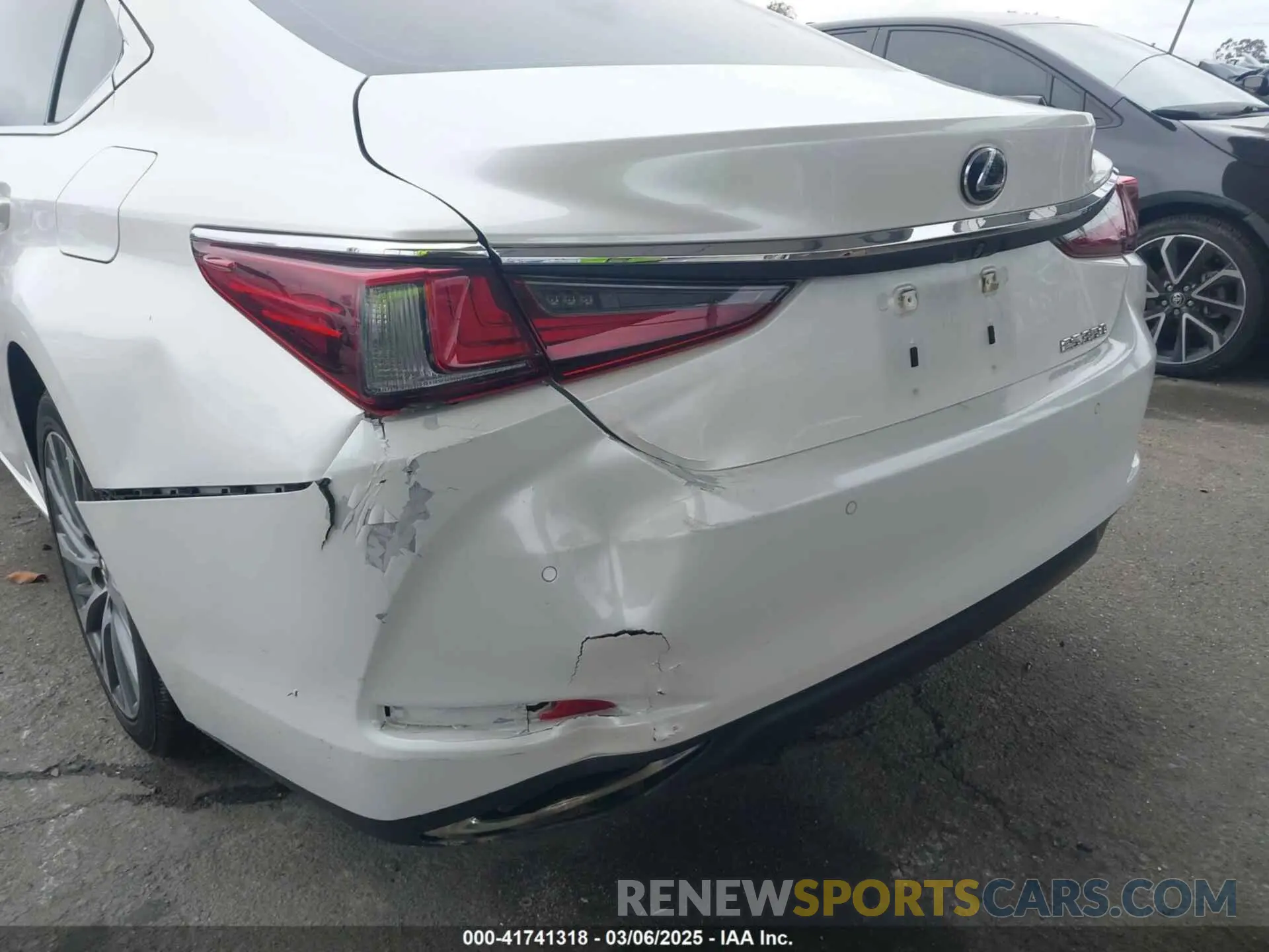 6 fotografías del automóvil dañado 58ABZ1B10KU031873 LEXUS ES 350 2019