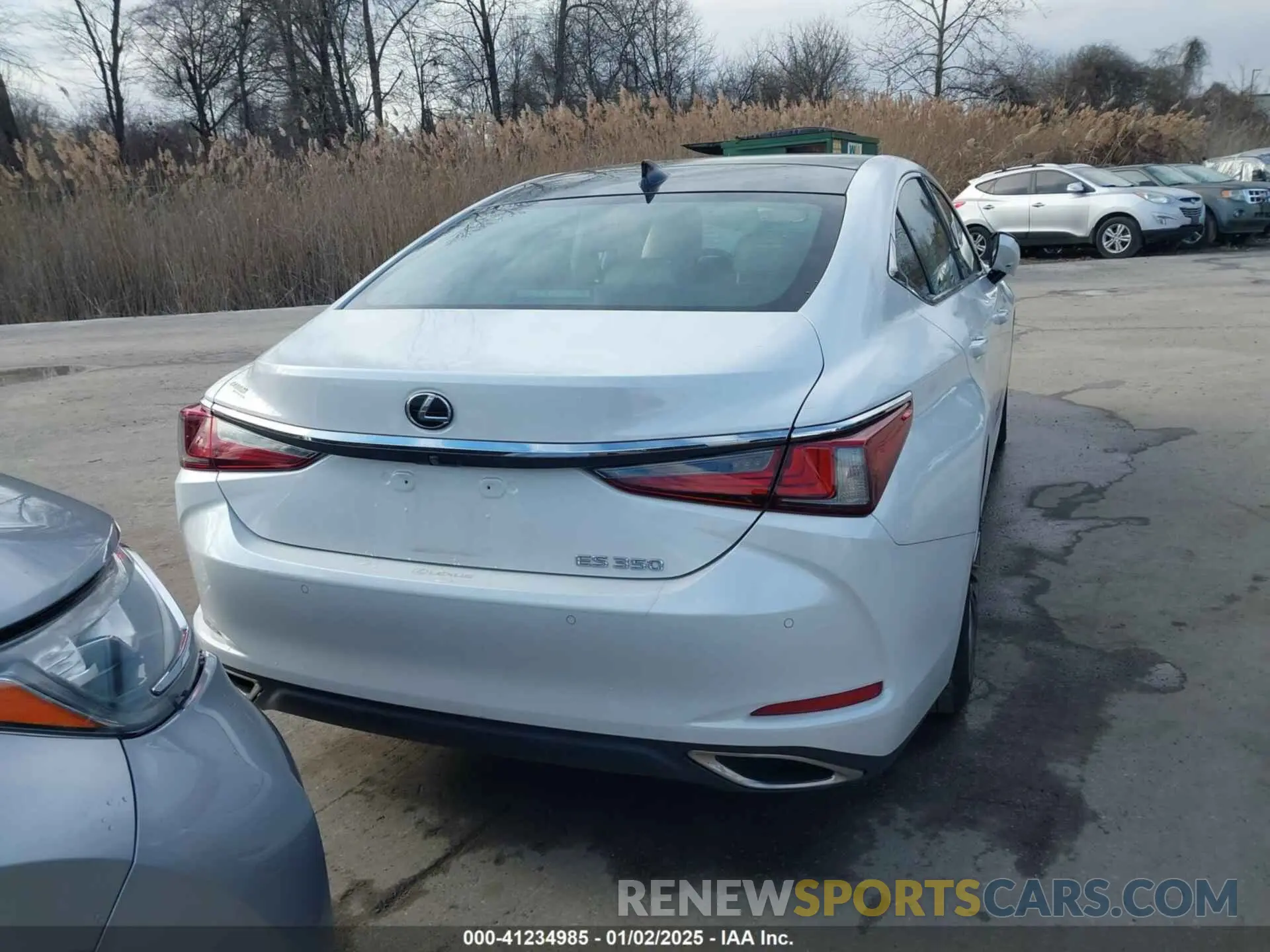 16 fotografías del automóvil dañado 58ABZ1B11KU020297 LEXUS ES 350 2019