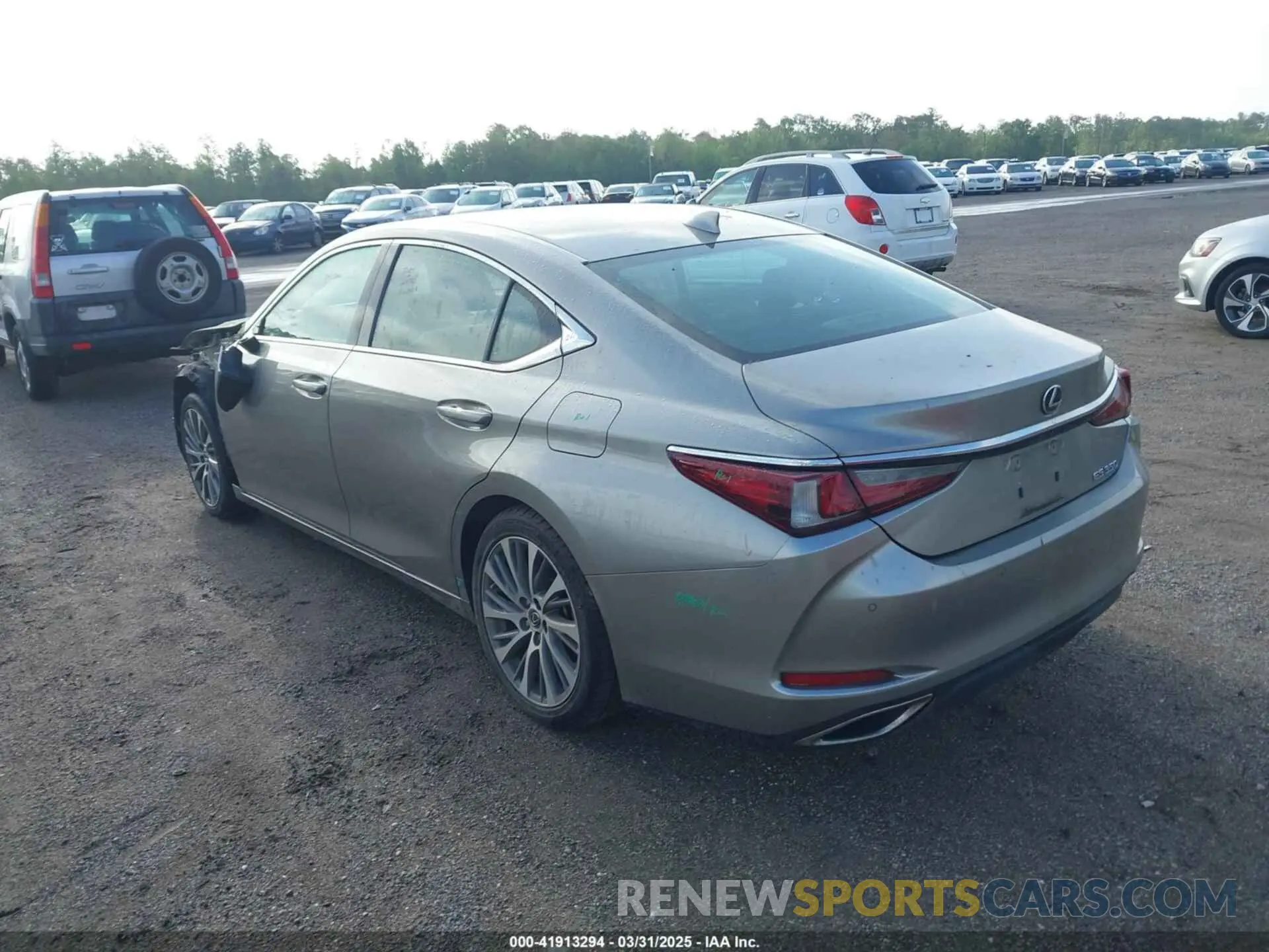 3 fotografías del automóvil dañado 58ABZ1B11KU023037 LEXUS ES 350 2019