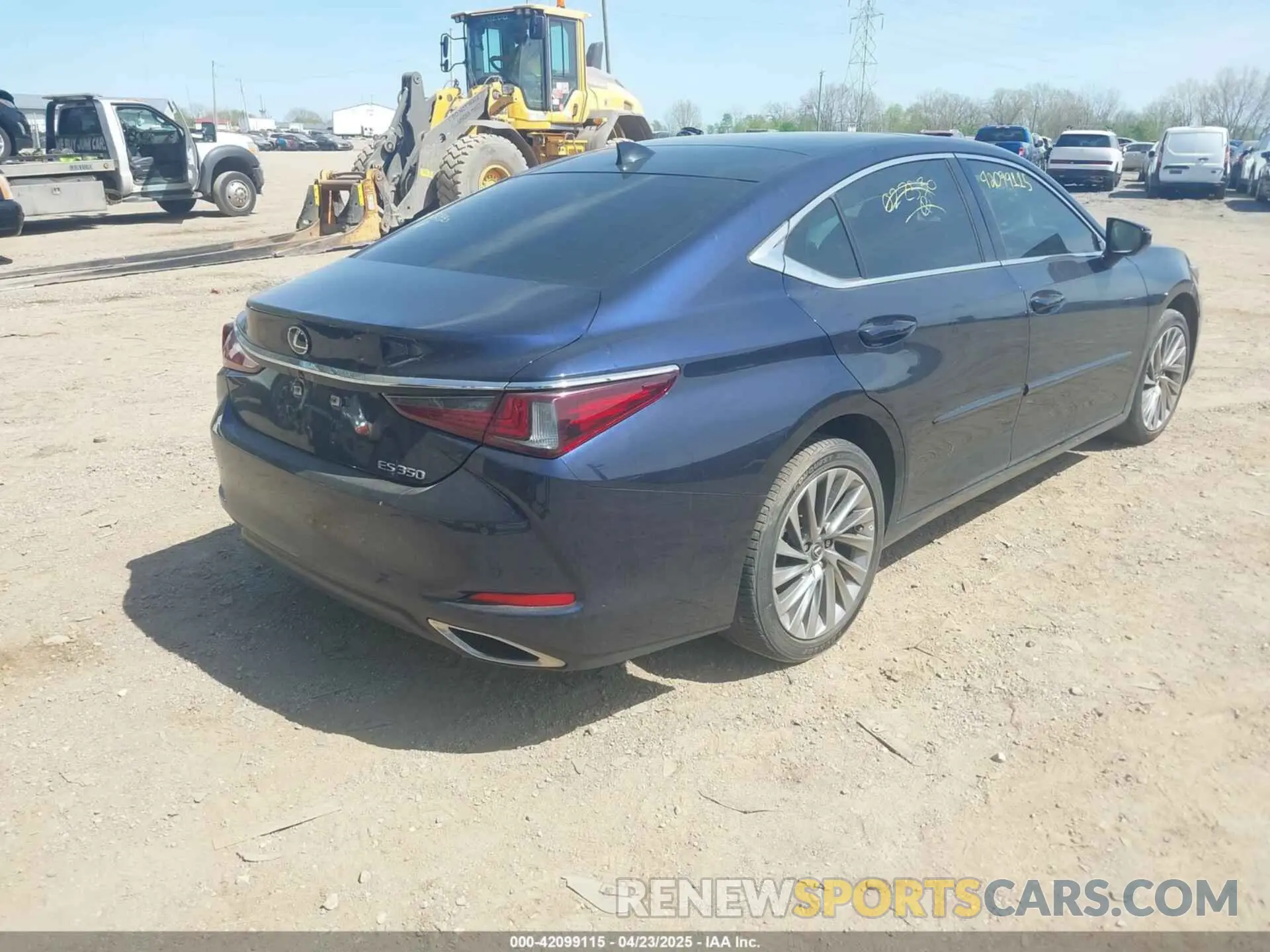 4 fotografías del automóvil dañado 58ABZ1B12KU022530 LEXUS ES 350 2019