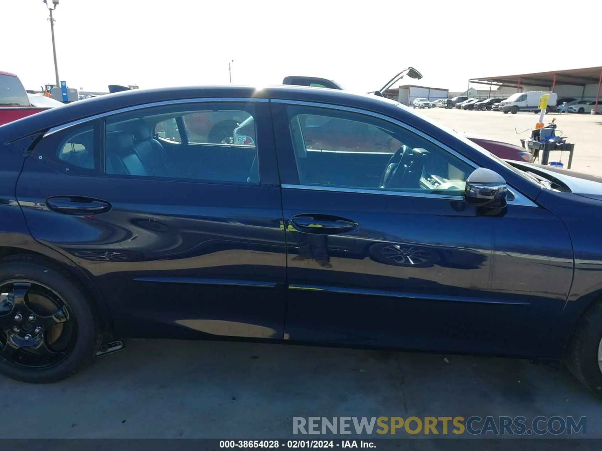 14 fotografías del automóvil dañado 58ABZ1B12KU023886 LEXUS ES 350 2019