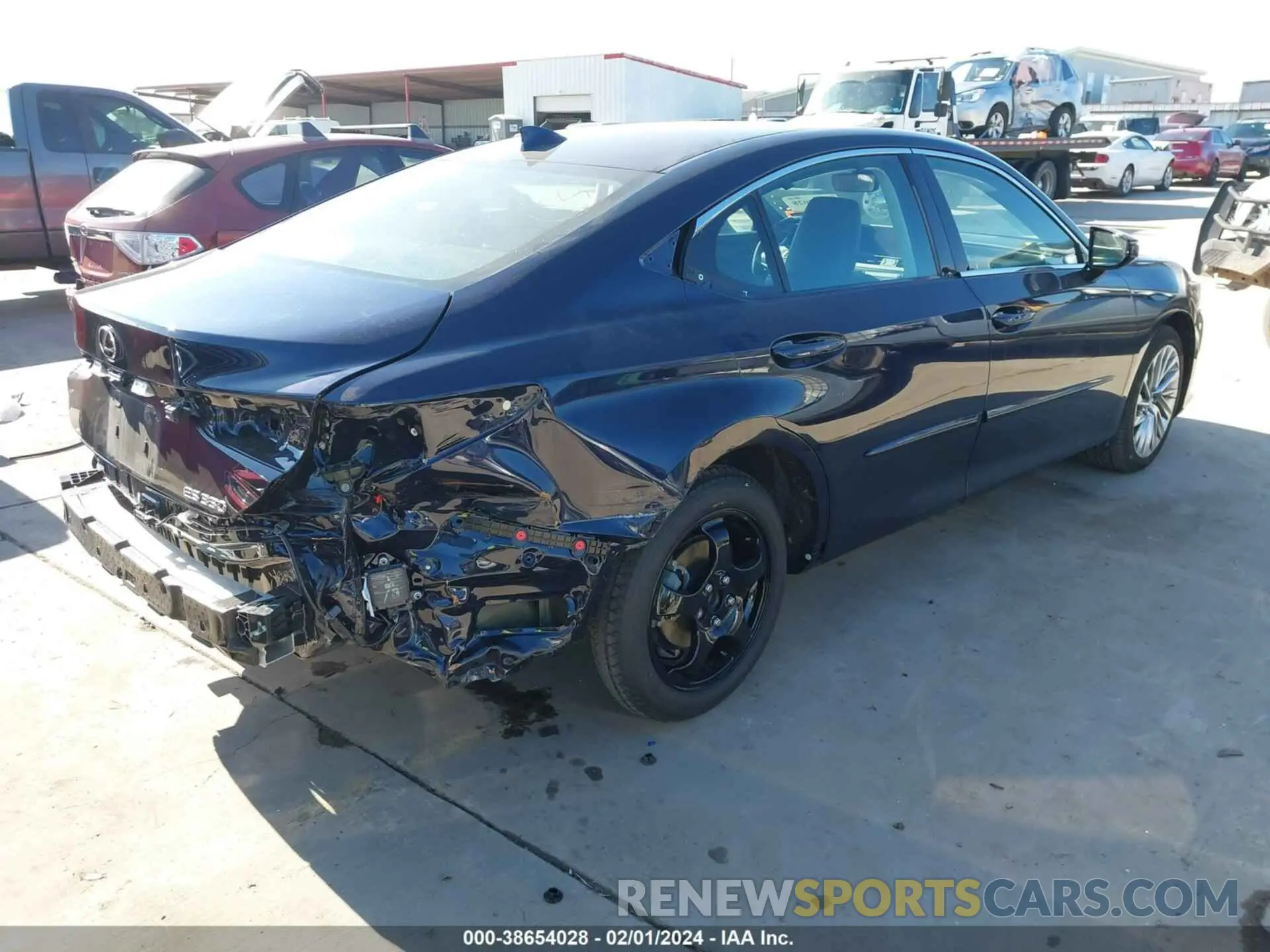 4 fotografías del automóvil dañado 58ABZ1B12KU023886 LEXUS ES 350 2019