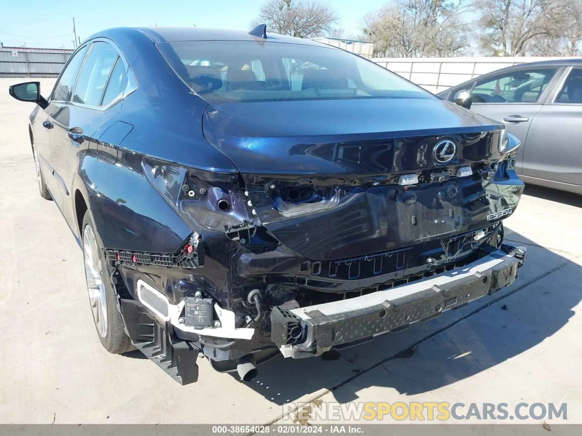 6 fotografías del automóvil dañado 58ABZ1B12KU023886 LEXUS ES 350 2019