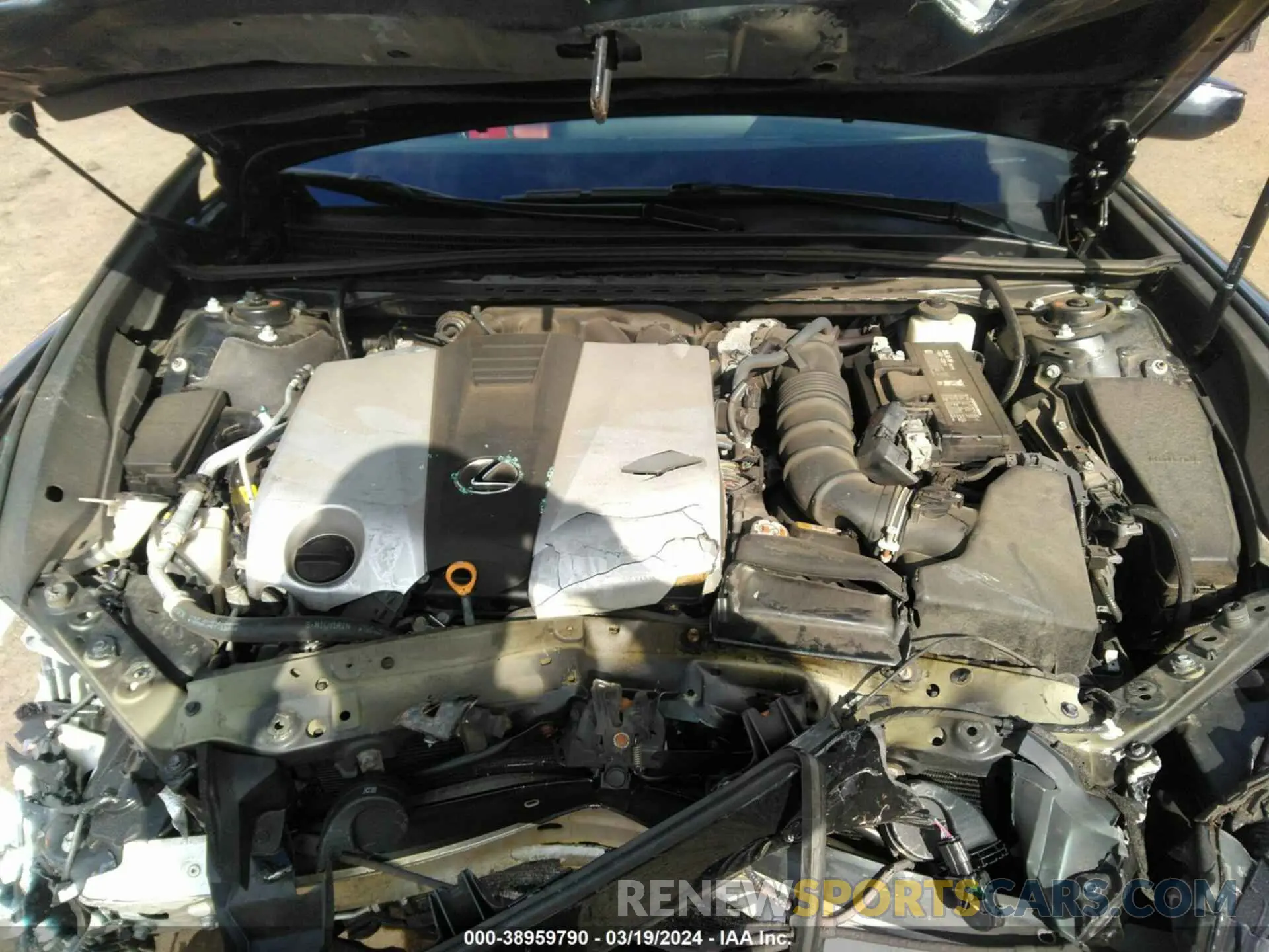 10 fotografías del automóvil dañado 58ABZ1B12KU043006 LEXUS ES 350 2019
