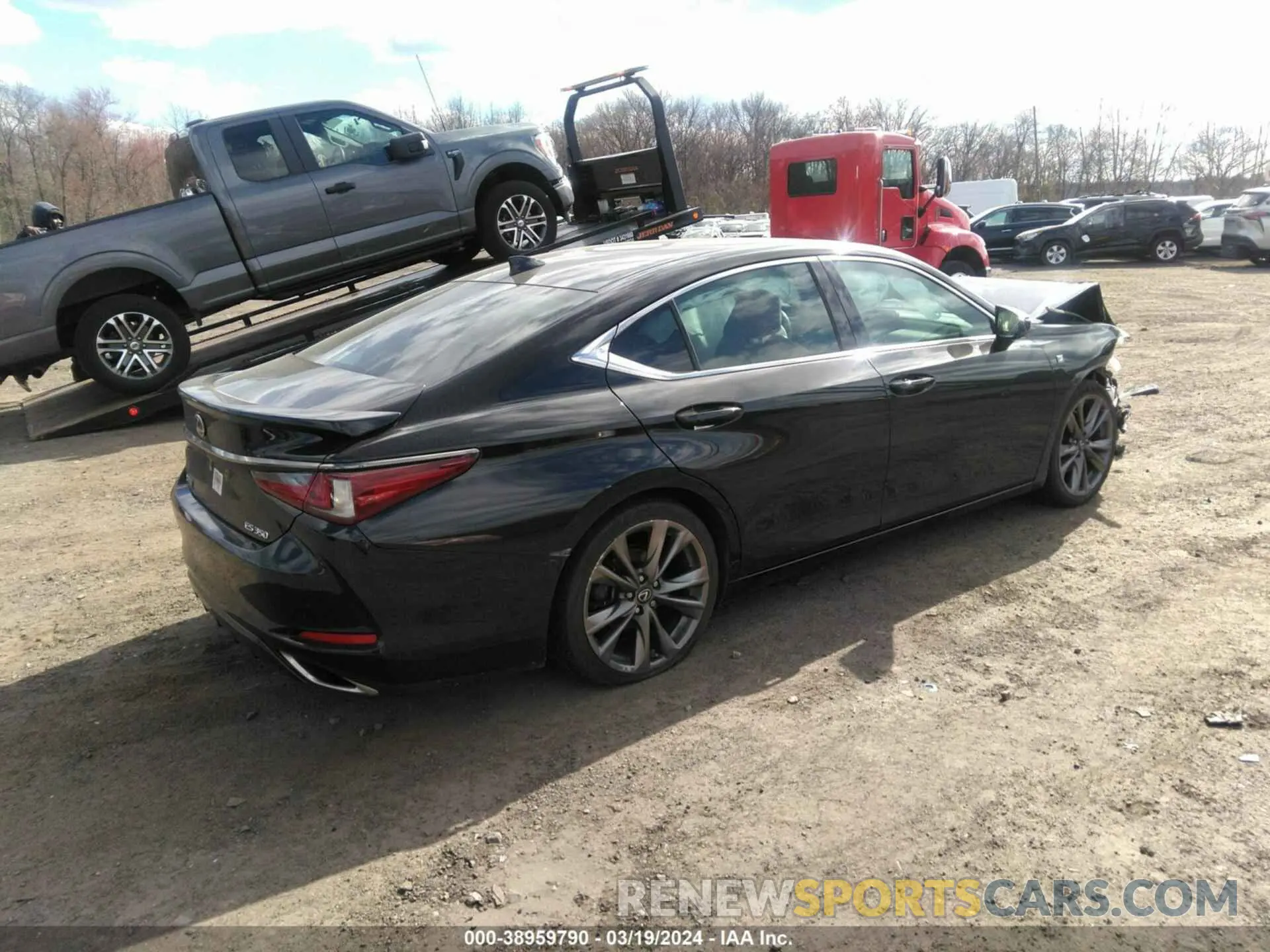 4 fotografías del automóvil dañado 58ABZ1B12KU043006 LEXUS ES 350 2019