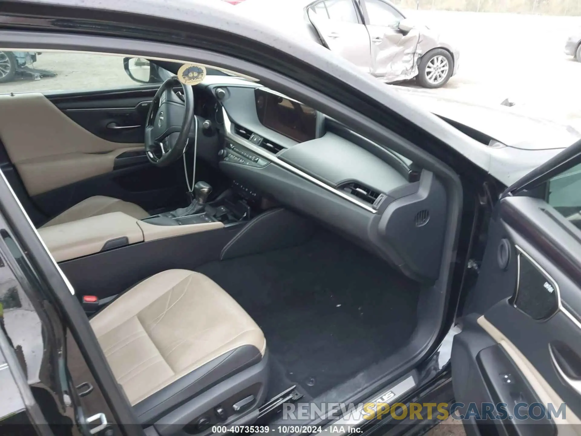 5 fotografías del automóvil dañado 58ABZ1B14KU049700 LEXUS ES 350 2019