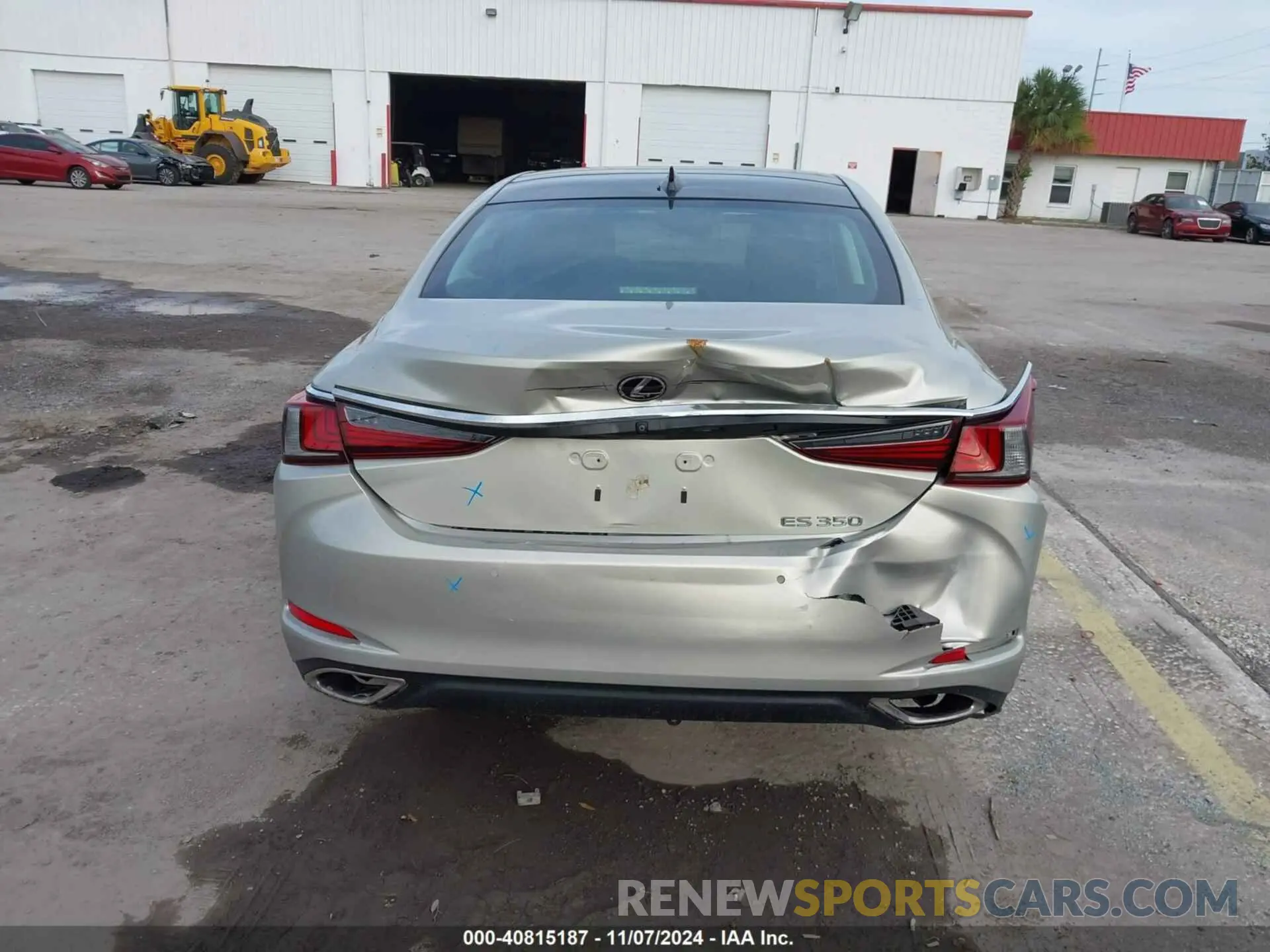 16 fotografías del automóvil dañado 58ABZ1B15KU043727 LEXUS ES 350 2019