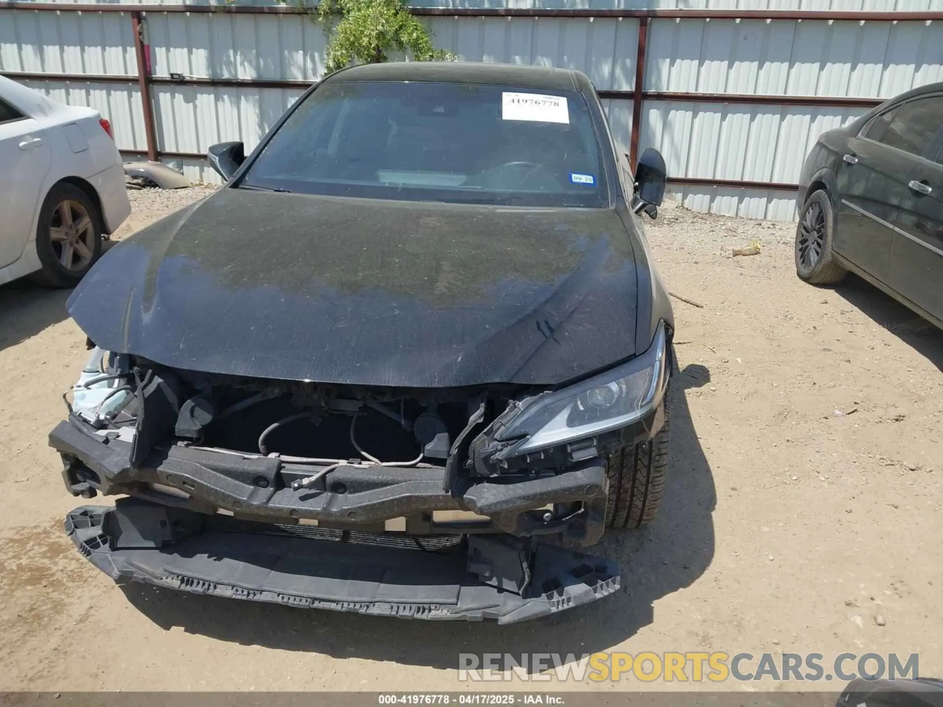 13 fotografías del automóvil dañado 58ABZ1B16KU011093 LEXUS ES 350 2019