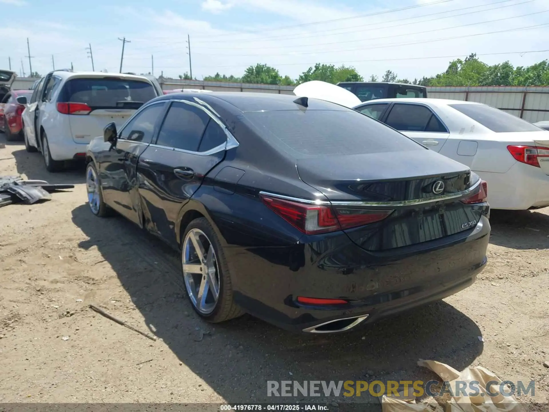 3 fotografías del automóvil dañado 58ABZ1B16KU011093 LEXUS ES 350 2019