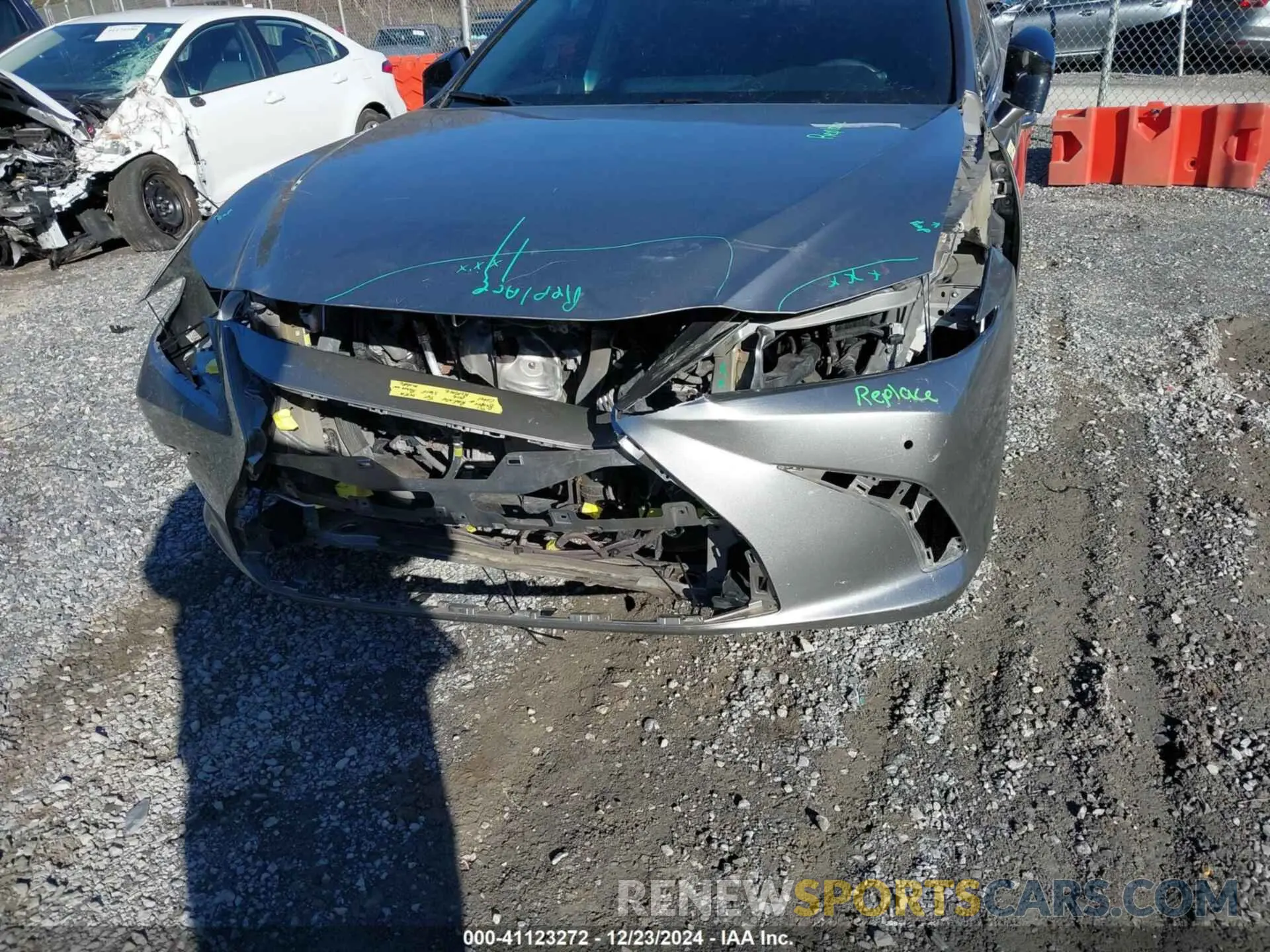 6 fotografías del automóvil dañado 58ABZ1B16KU026483 LEXUS ES 350 2019