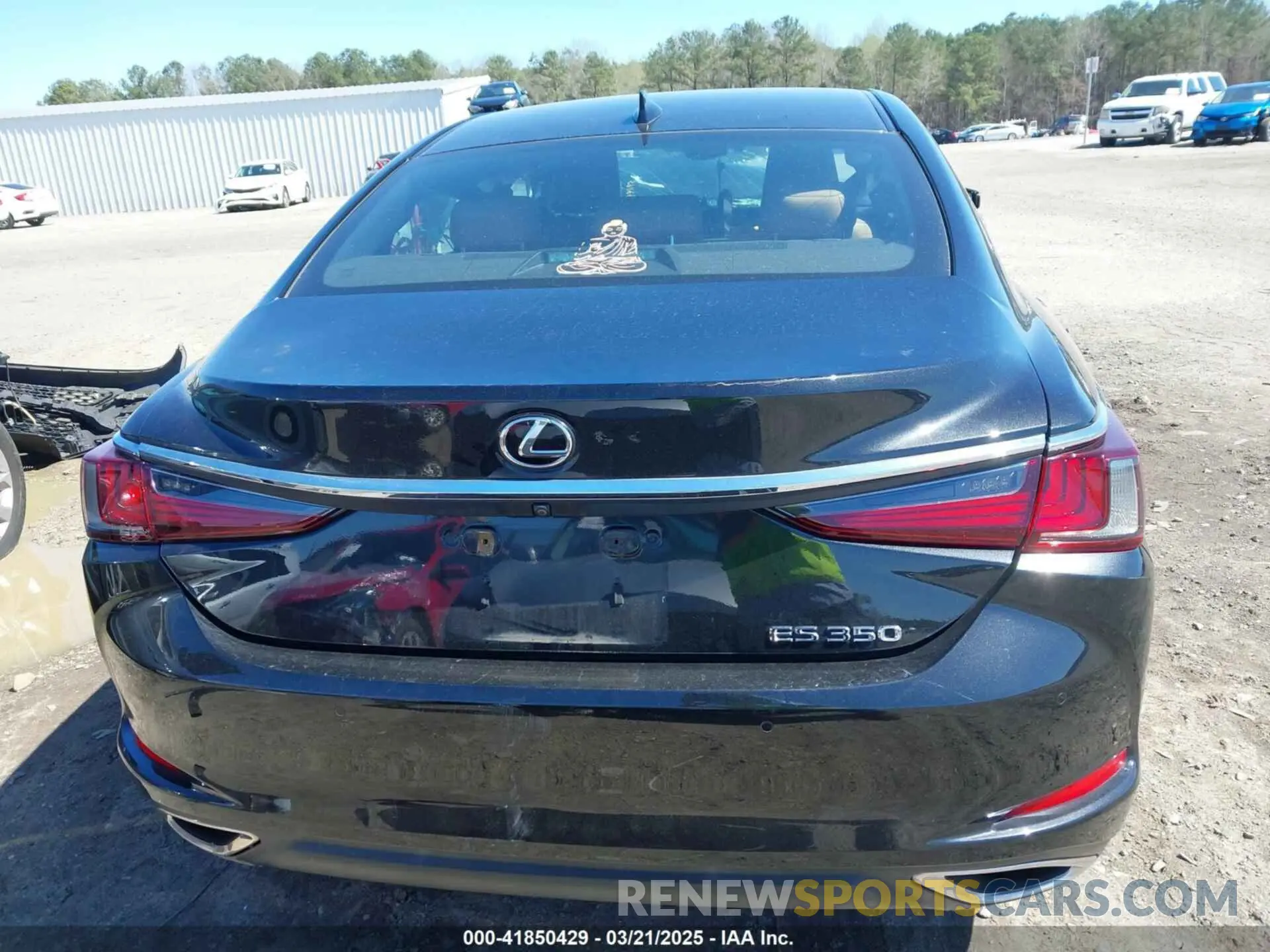 16 fotografías del automóvil dañado 58ABZ1B16KU035152 LEXUS ES 350 2019