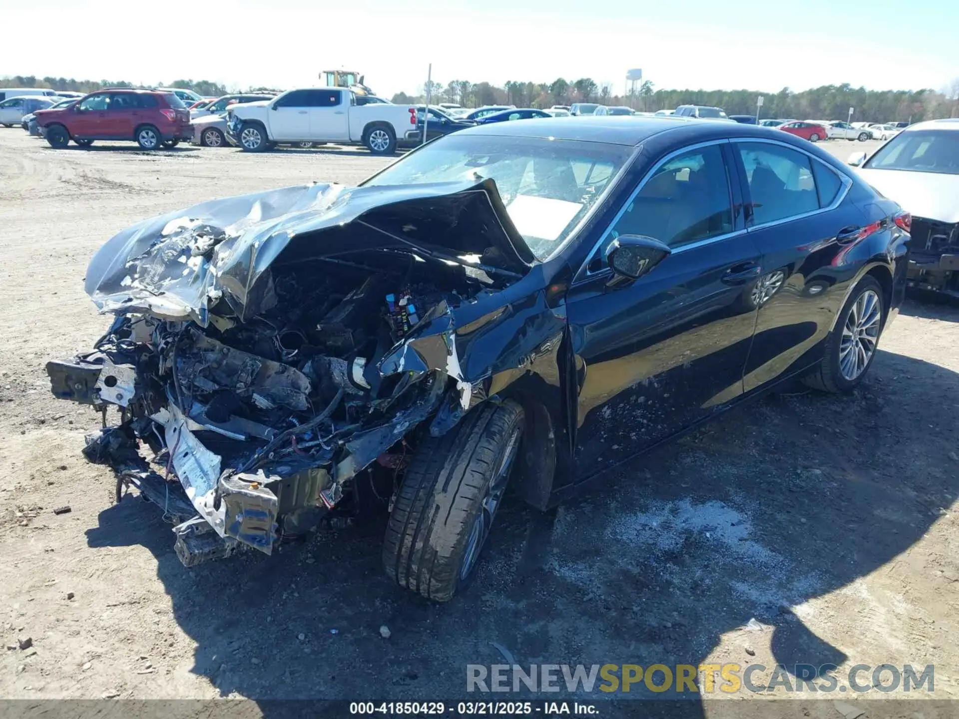 2 fotografías del automóvil dañado 58ABZ1B16KU035152 LEXUS ES 350 2019
