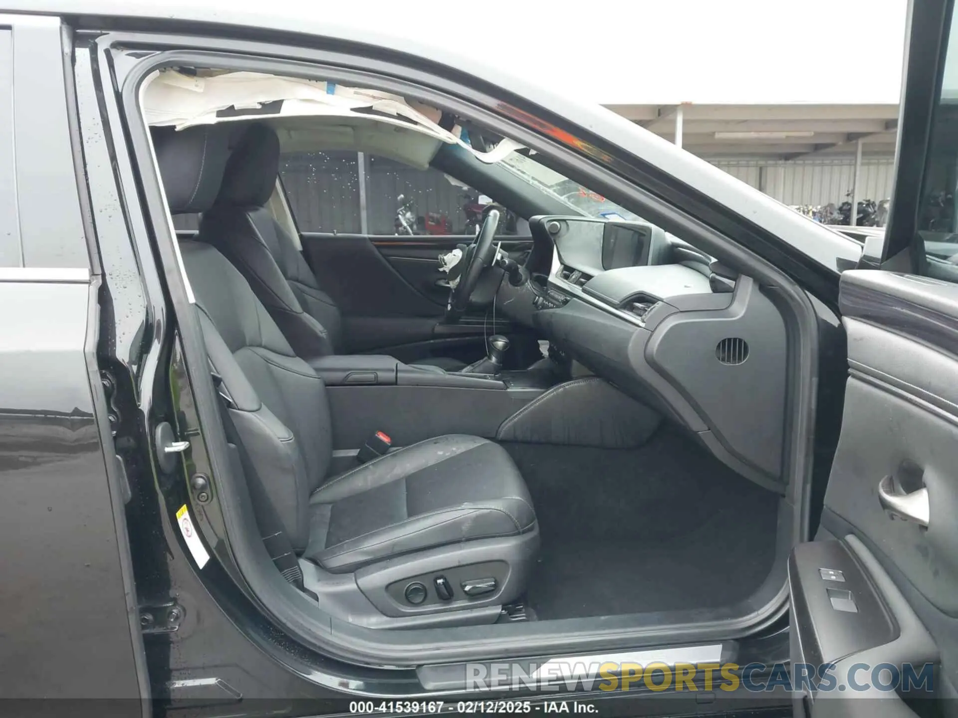 5 fotografías del automóvil dañado 58ABZ1B17KU012656 LEXUS ES 350 2019