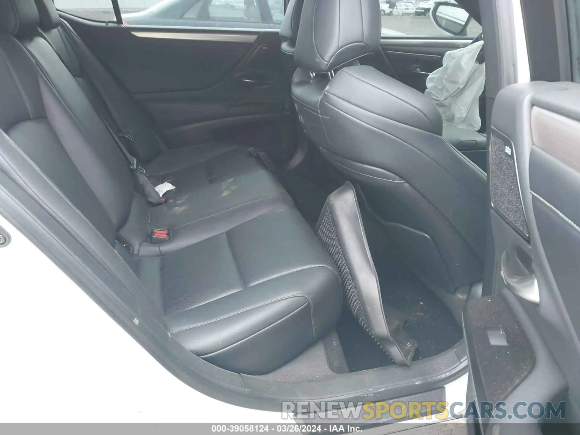 8 fotografías del automóvil dañado 58ABZ1B18KU004789 LEXUS ES 350 2019