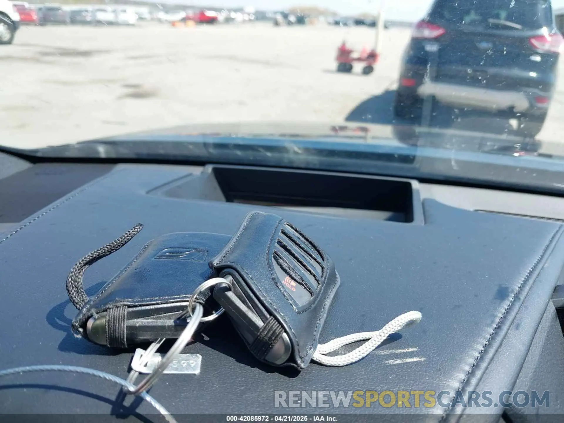 11 fotografías del automóvil dañado 58ABZ1B18KU027280 LEXUS ES 350 2019