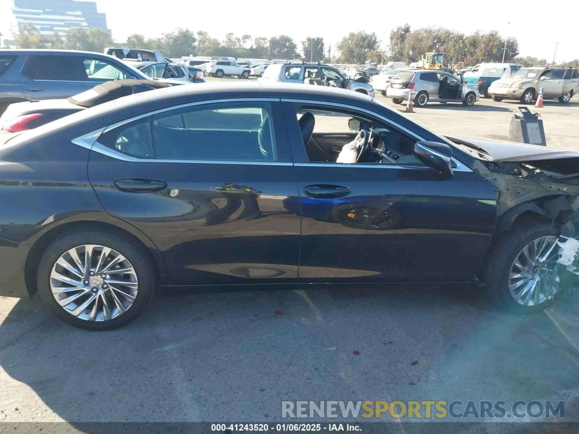 13 fotografías del automóvil dañado 58ABZ1B19KU015283 LEXUS ES 350 2019
