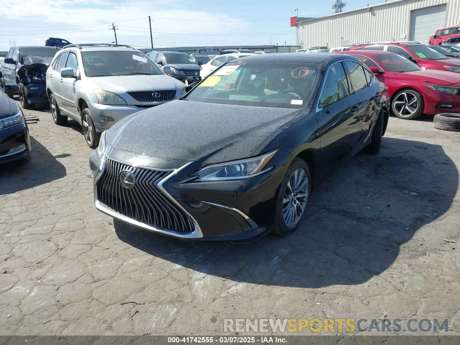2 fotografías del automóvil dañado 58ABZ1B19KU026736 LEXUS ES 350 2019