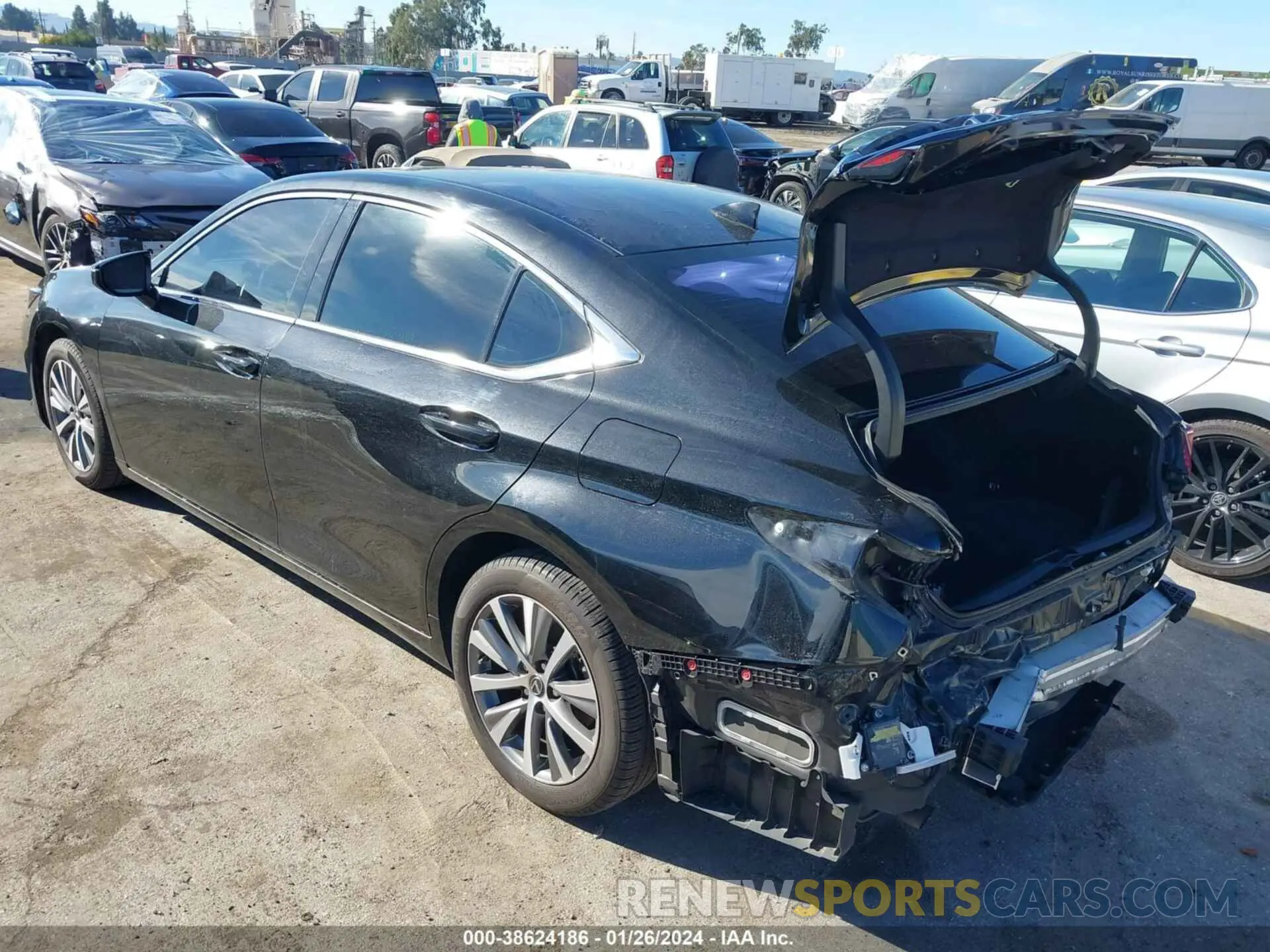 3 fotografías del automóvil dañado 58ABZ1B19KU049966 LEXUS ES 350 2019