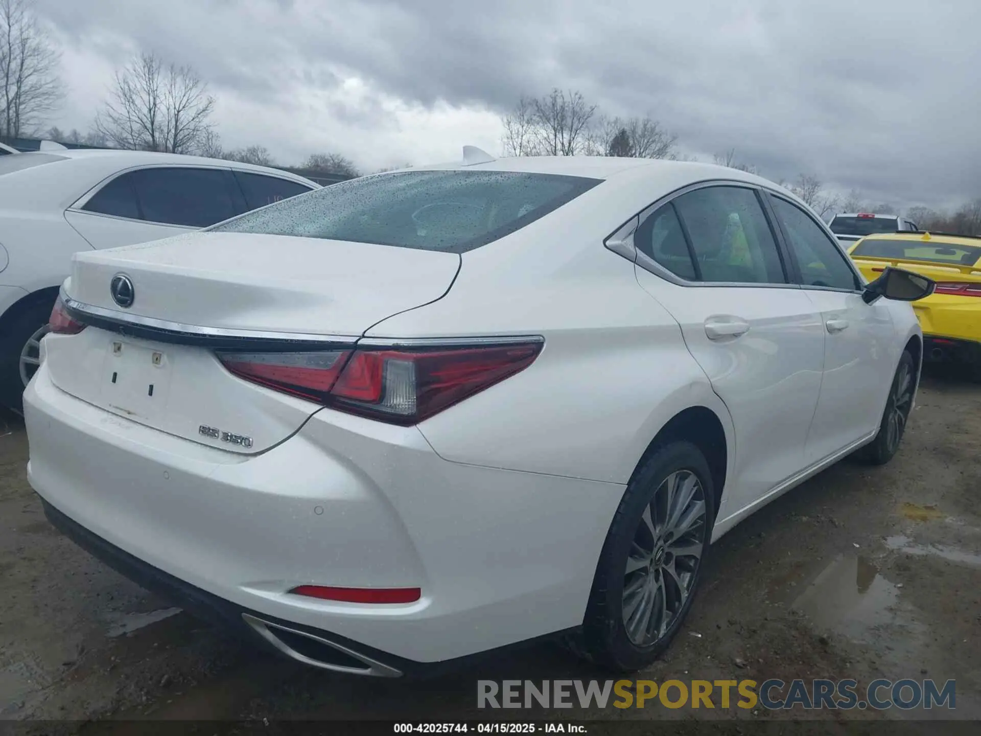 4 fotografías del automóvil dañado 58ABZ1B1XKU010853 LEXUS ES 350 2019