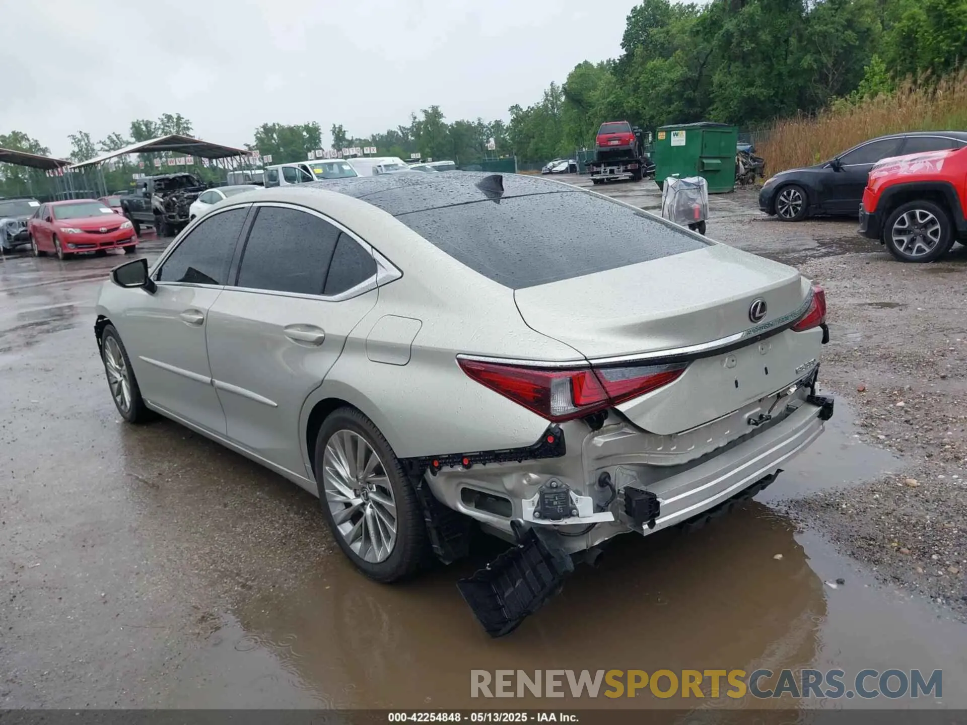 3 fotografías del automóvil dañado 58ABZ1B1XKU036403 LEXUS ES 350 2019