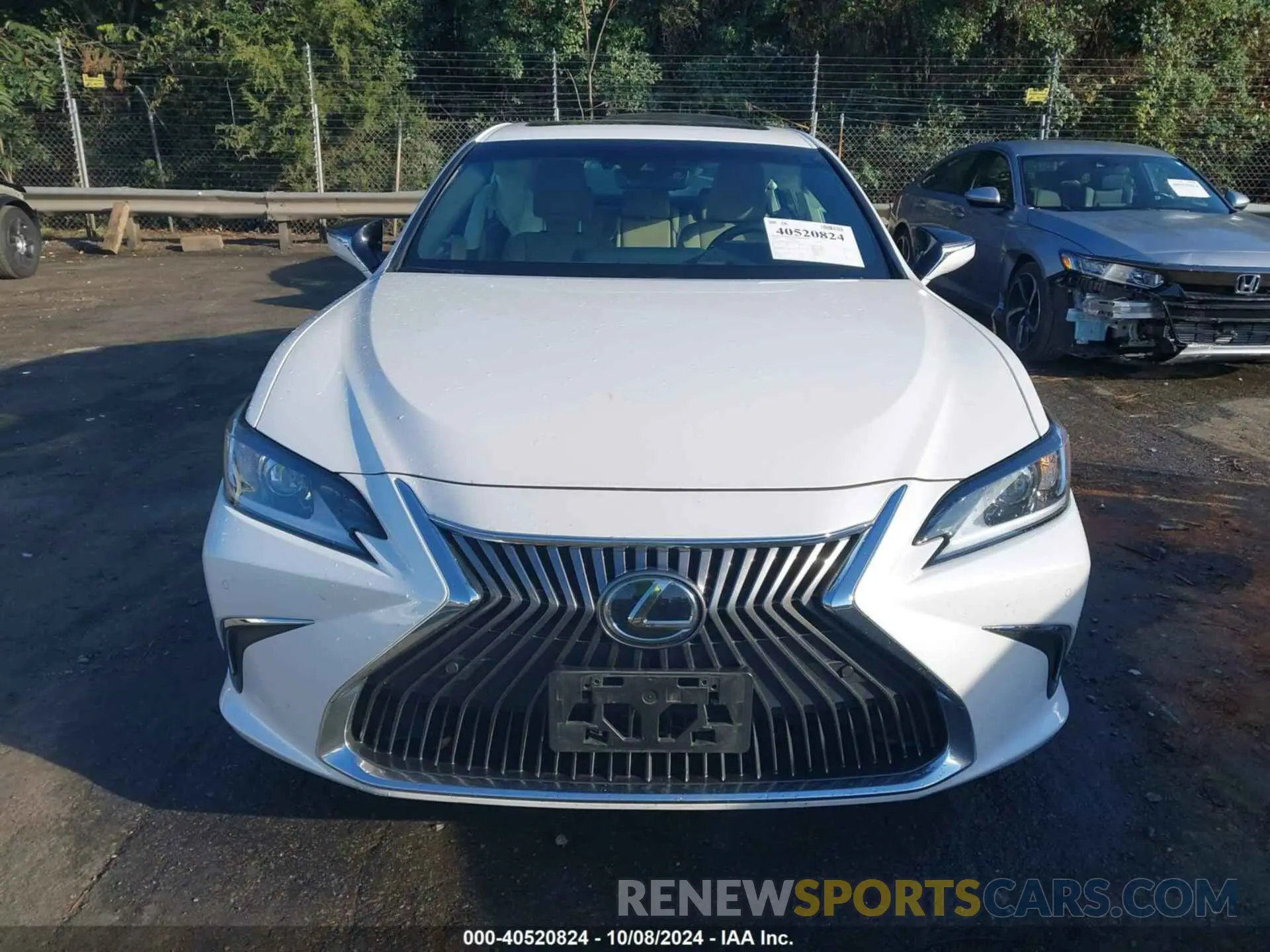 13 fotografías del automóvil dañado 58ABZ1B1XKU051063 LEXUS ES 350 2019